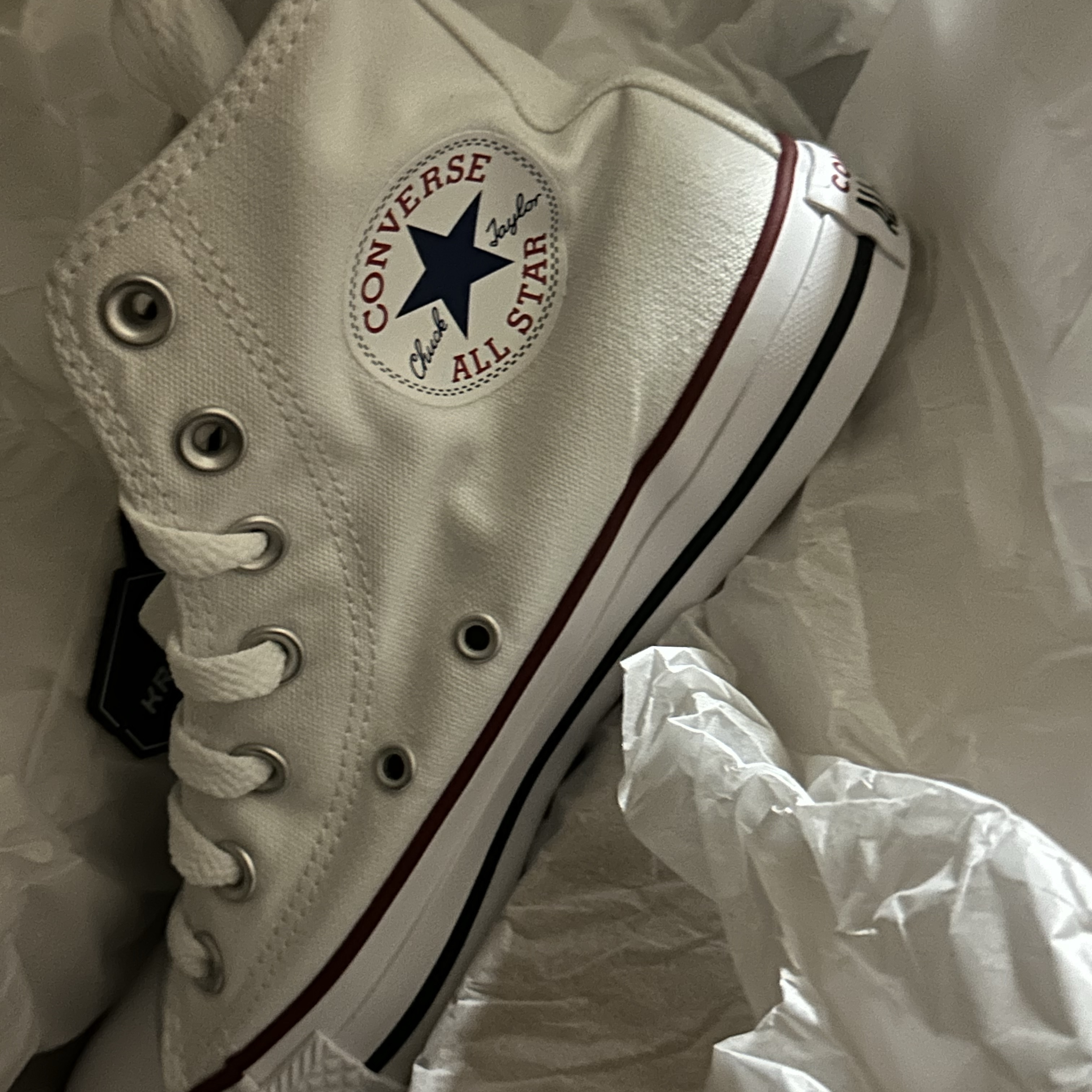 Converse Chuck Taylor All Star Hi Classic Optical White 착용 스타일