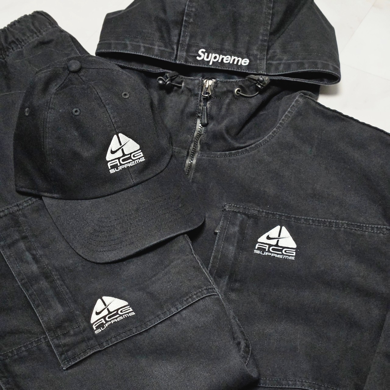 Supreme x Nike ACG Fleece Pullover Black - 22FW, Supreme x Nike ACG Denim 6-Panel Black - 22FW 착용 스타일