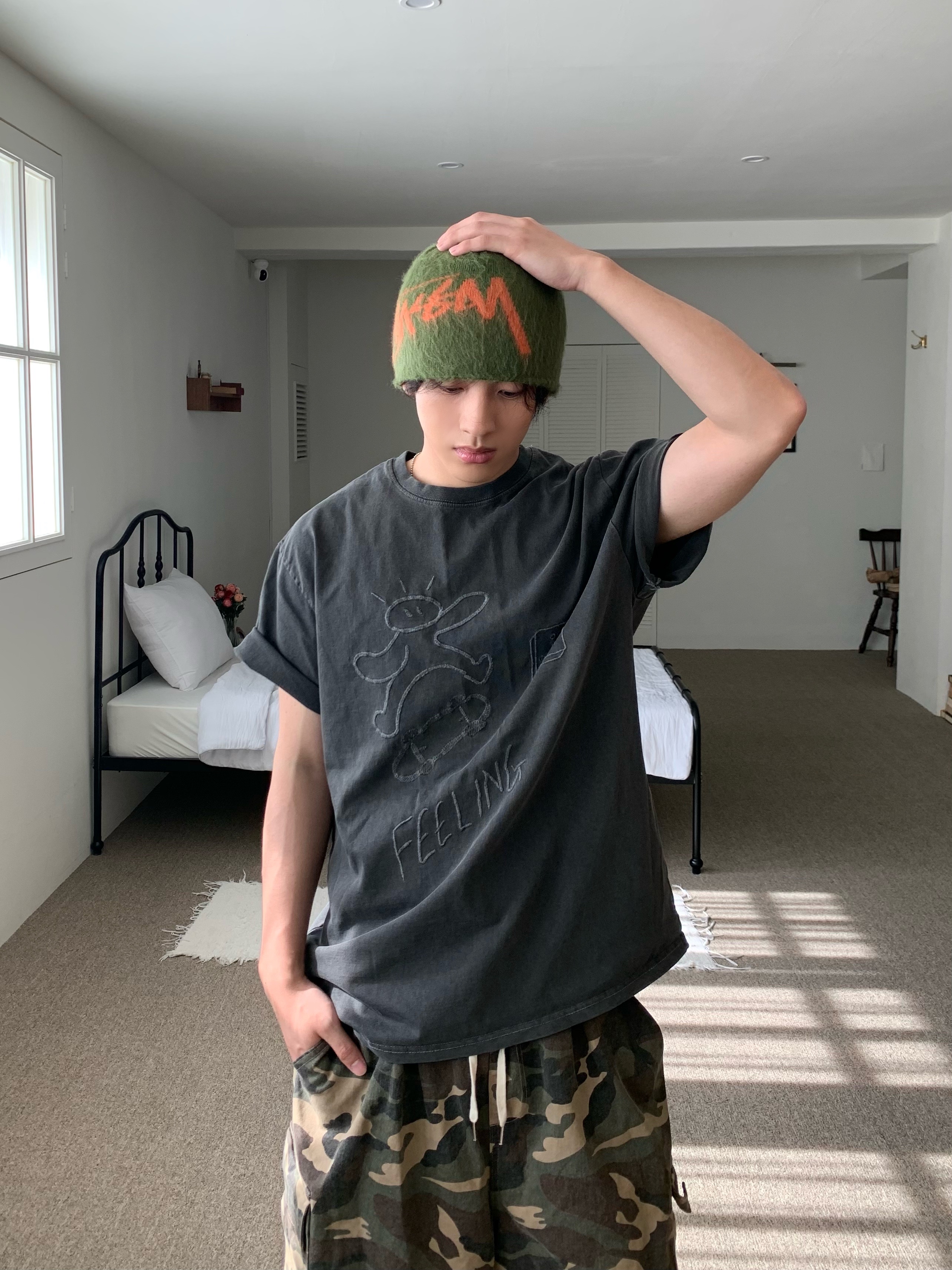Stussy Brushed Out Stock Skullcap Beanie Olive 착용 스타일 - 2