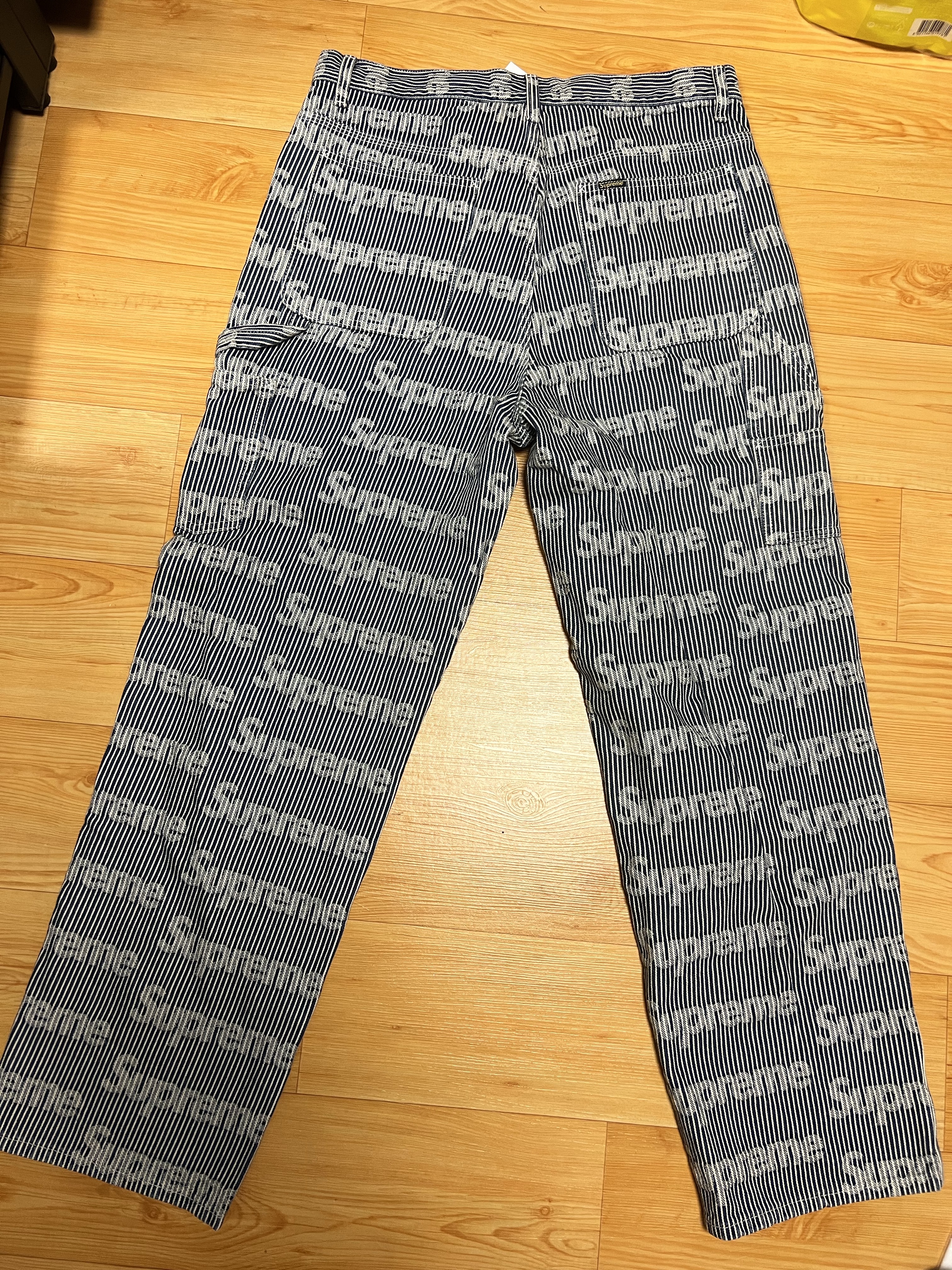 Supreme Denim Painter Pants Stripe - 24SS 착용 스타일 - 2