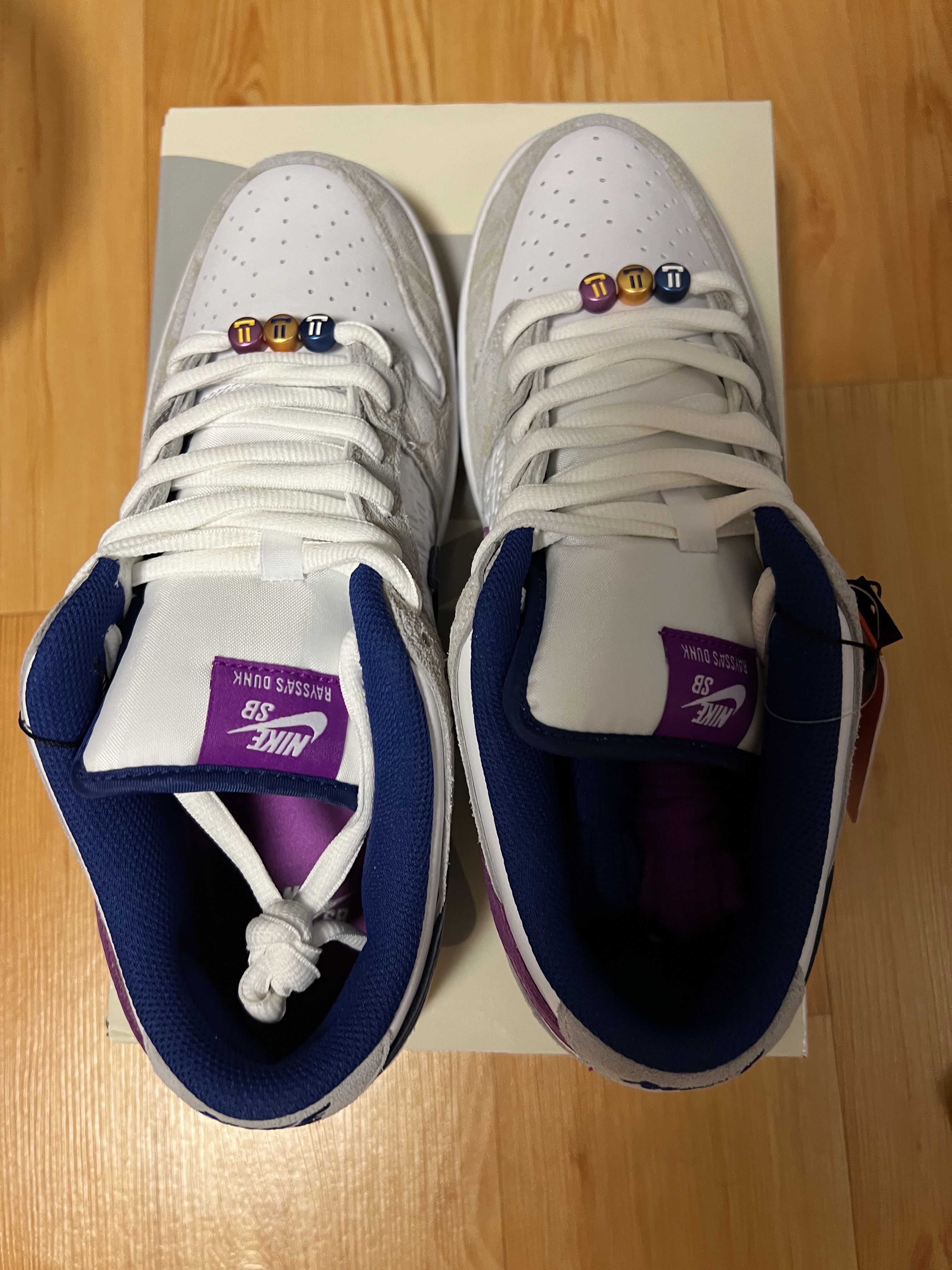 Nike x Rayssa Leal SB Dunk Low PRM Pure Platinum Vivid Purple 착용 스타일 - 1