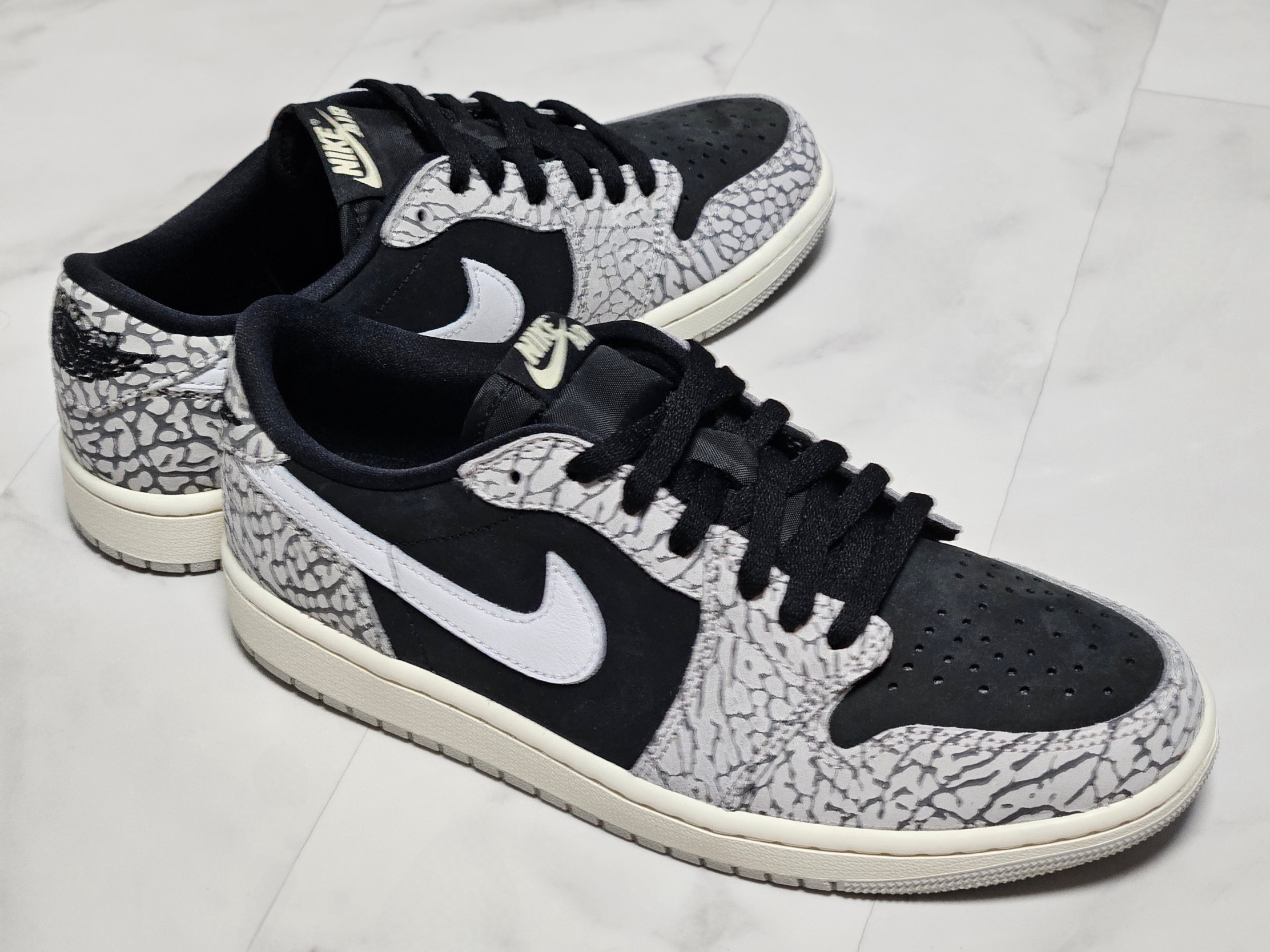 Jordan 1 Retro Low OG Black Cement 착용 스타일 - 4