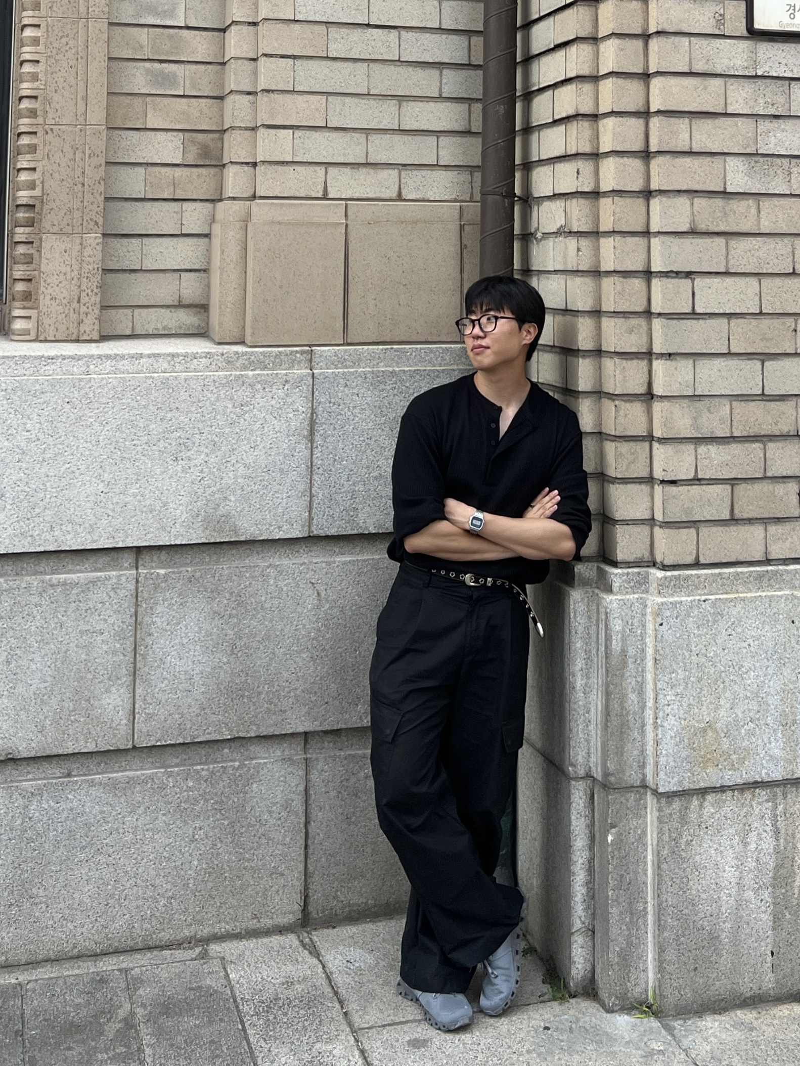 On Running Cloud X 3 Mist Rock, Casio A-158WA-1 착용 스타일 - 3