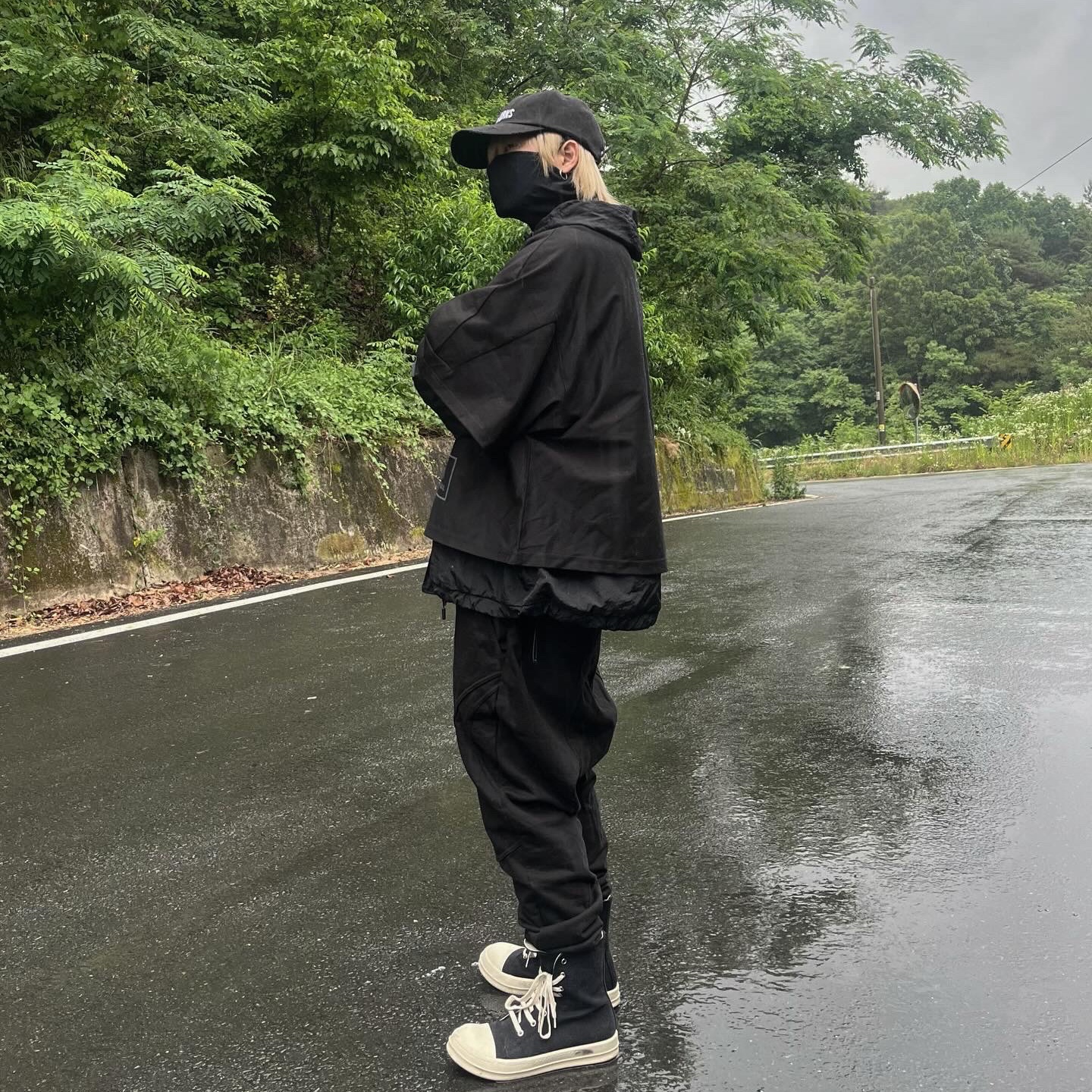 Rick Owens Drkshdw Calf Leather Penta Sneakers Black Milk White 착용 스타일 - 4
