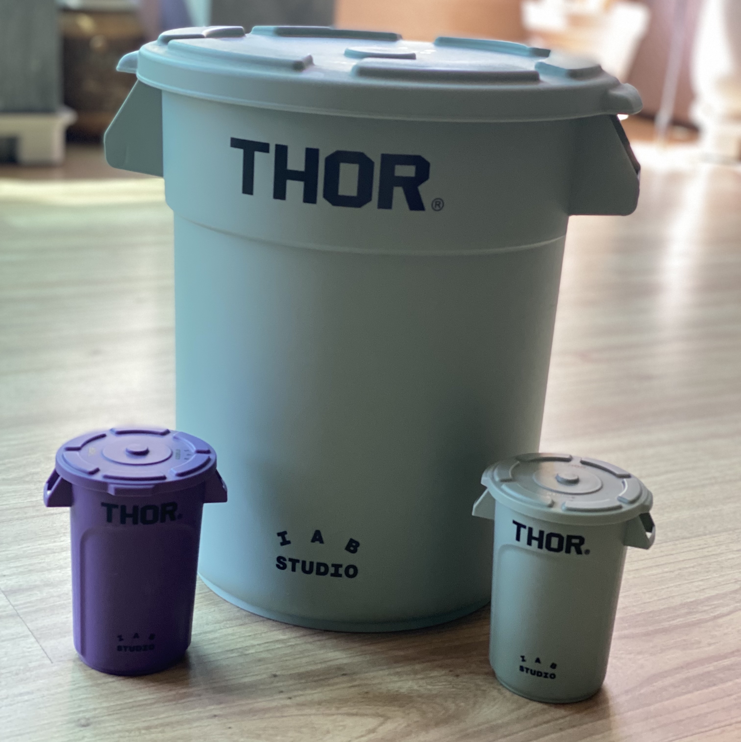IAB Studio x Thor Round Container Ash Green (12L & Mini) 착용 스타일