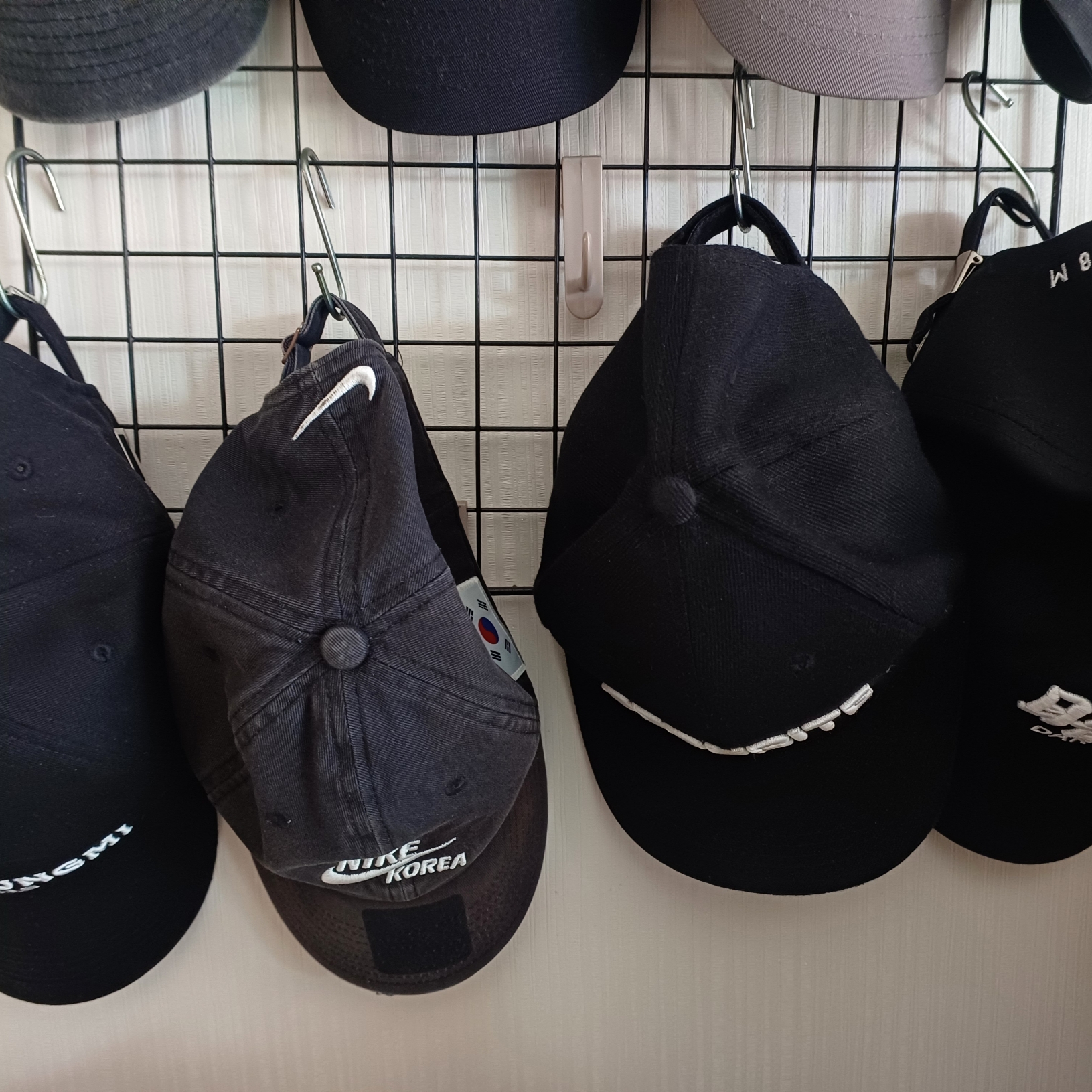 Nike H86 Korea Cap Black, Wooyoungmi Embroidered Ball Cap Black 착용 스타일