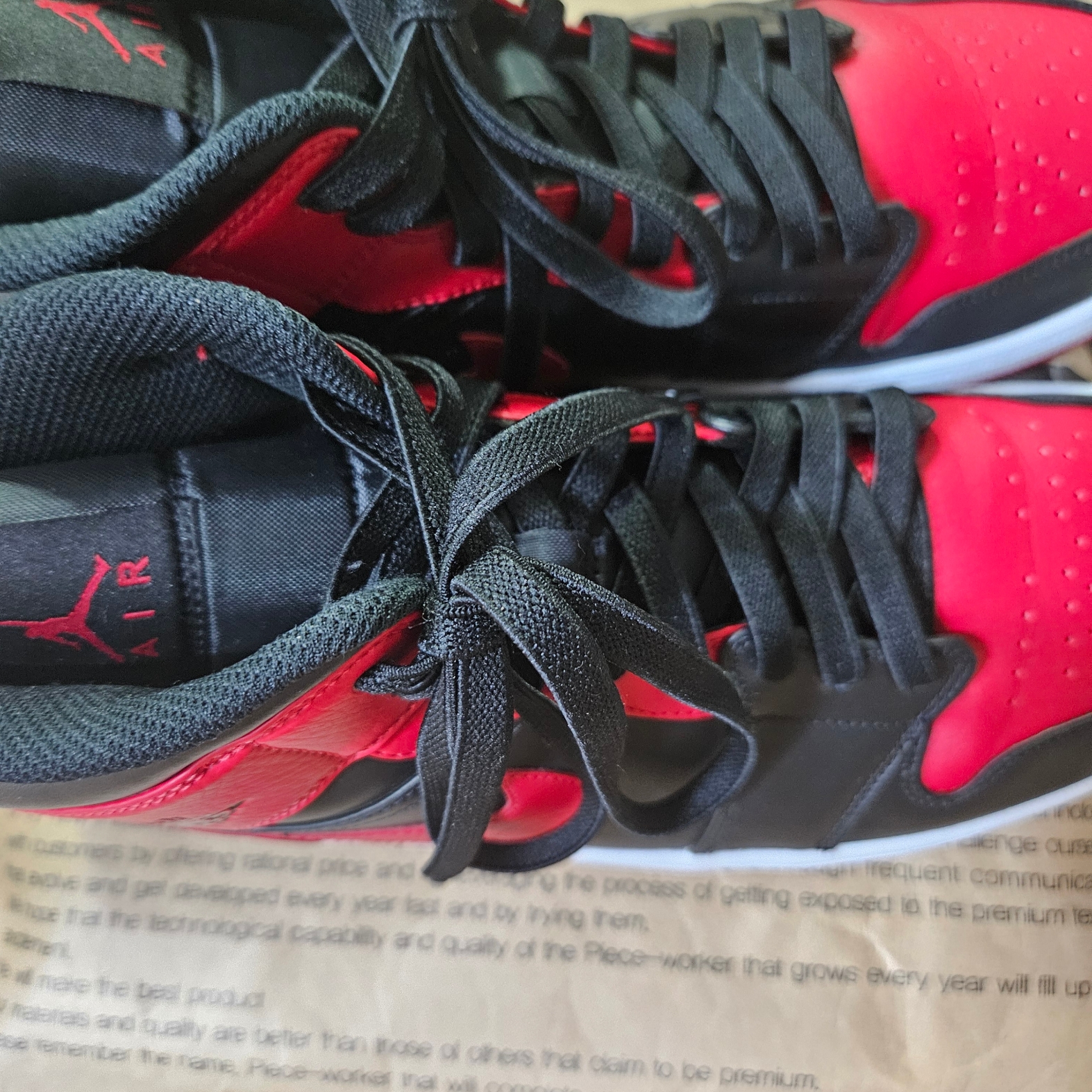 Jordan 1 Mid Bred Banned 2020 착용 스타일