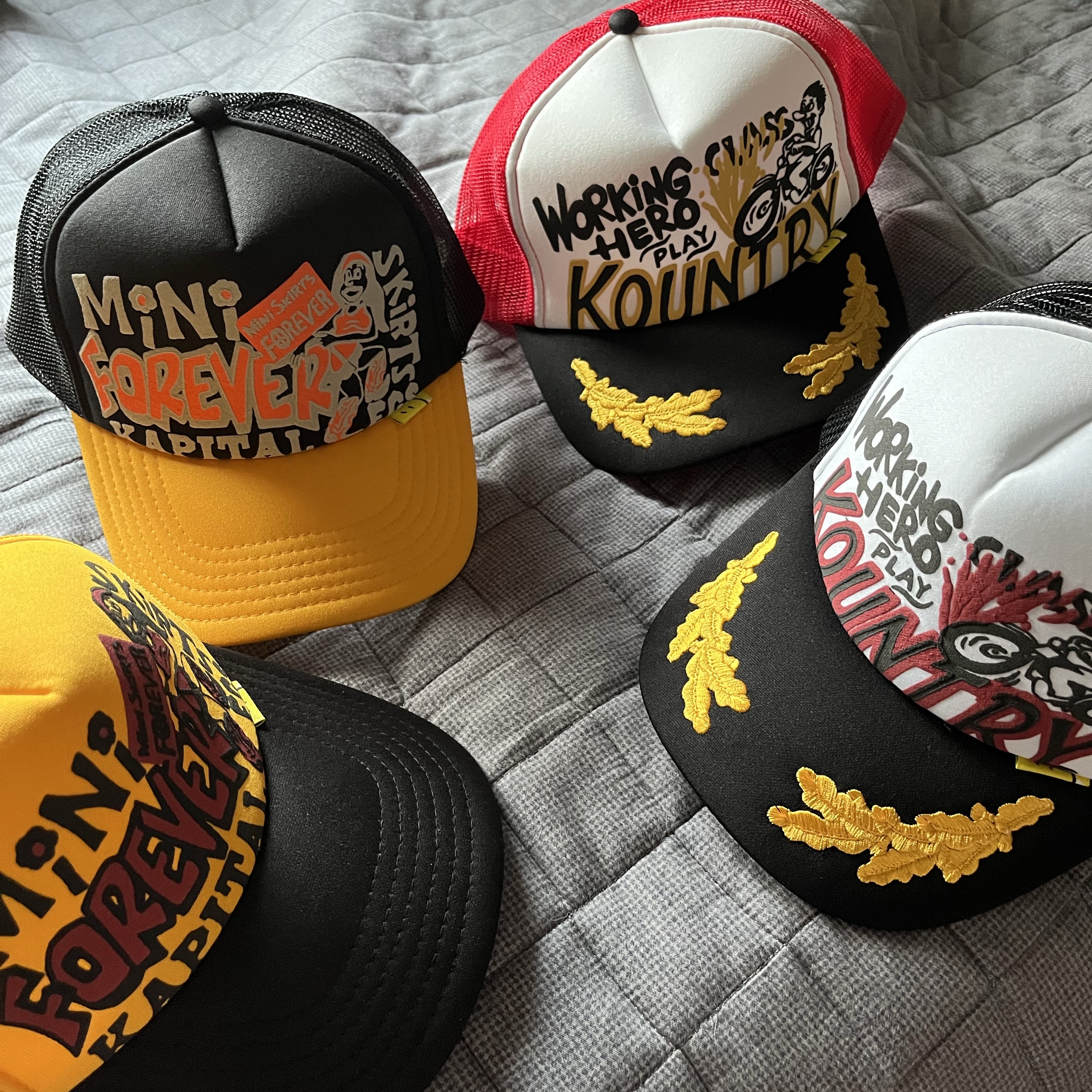 Kapital Country Racer Truck Cap Black White 착용 스타일 - 3
