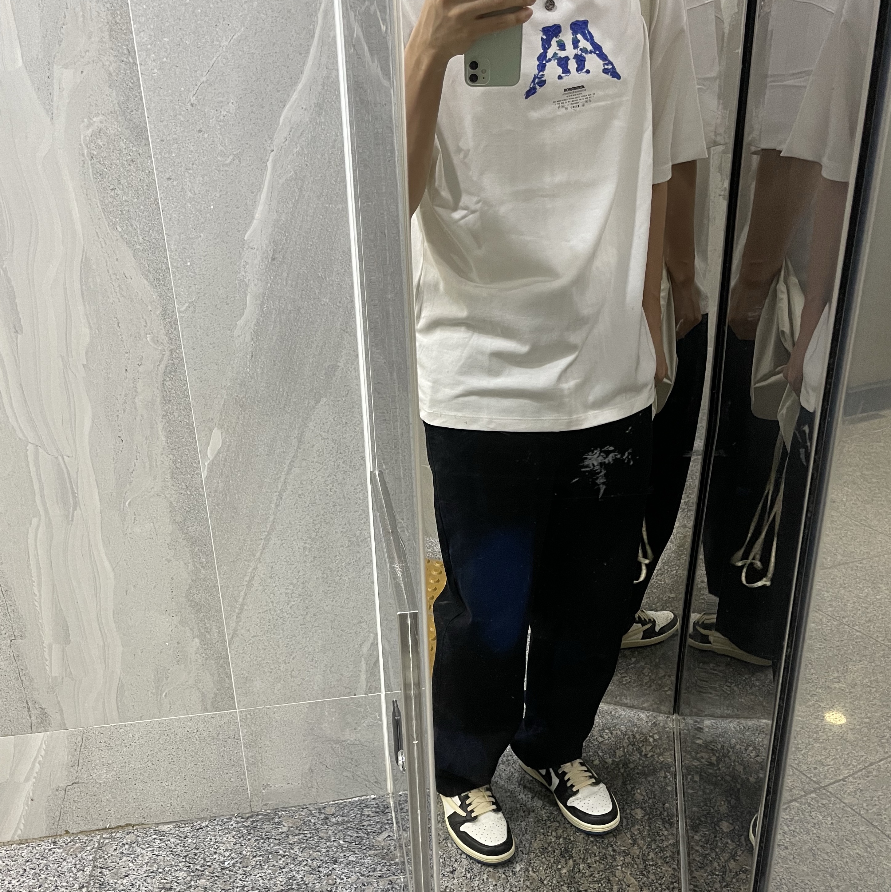 Jordan 1 x Travis Scott x Fragment Retro Low OG SP Military Blue 착용 스타일