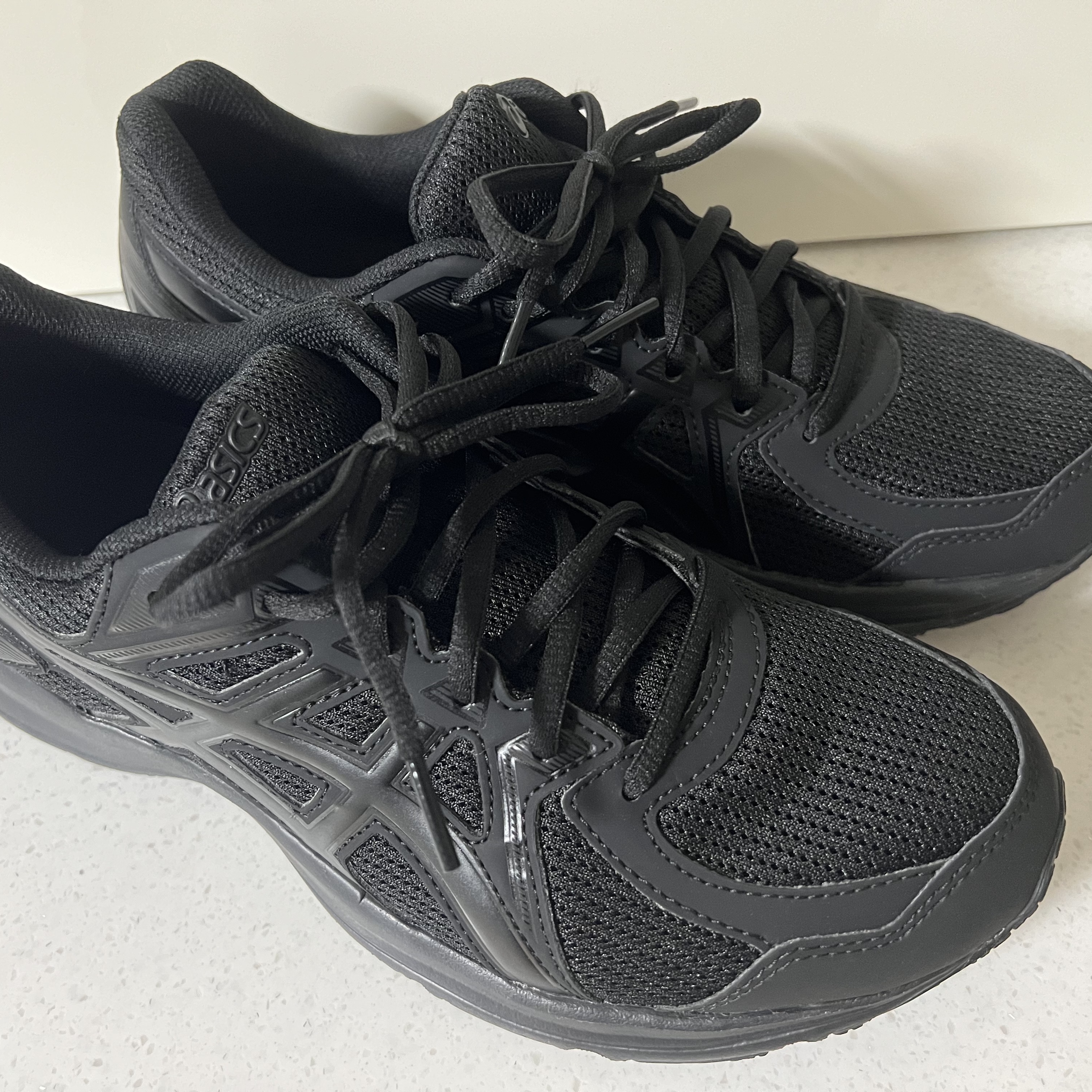 Asics Jog 100 2 Black 착용 스타일