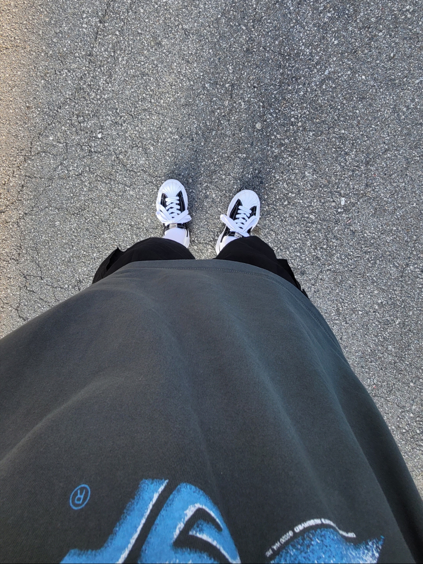 Farfromwhat Far Star Logo T-Shirt Green, Maison Mihara Yasuhiro Blakey OG Sole Canvas Low-top Sneakers Black White 착용 스타일