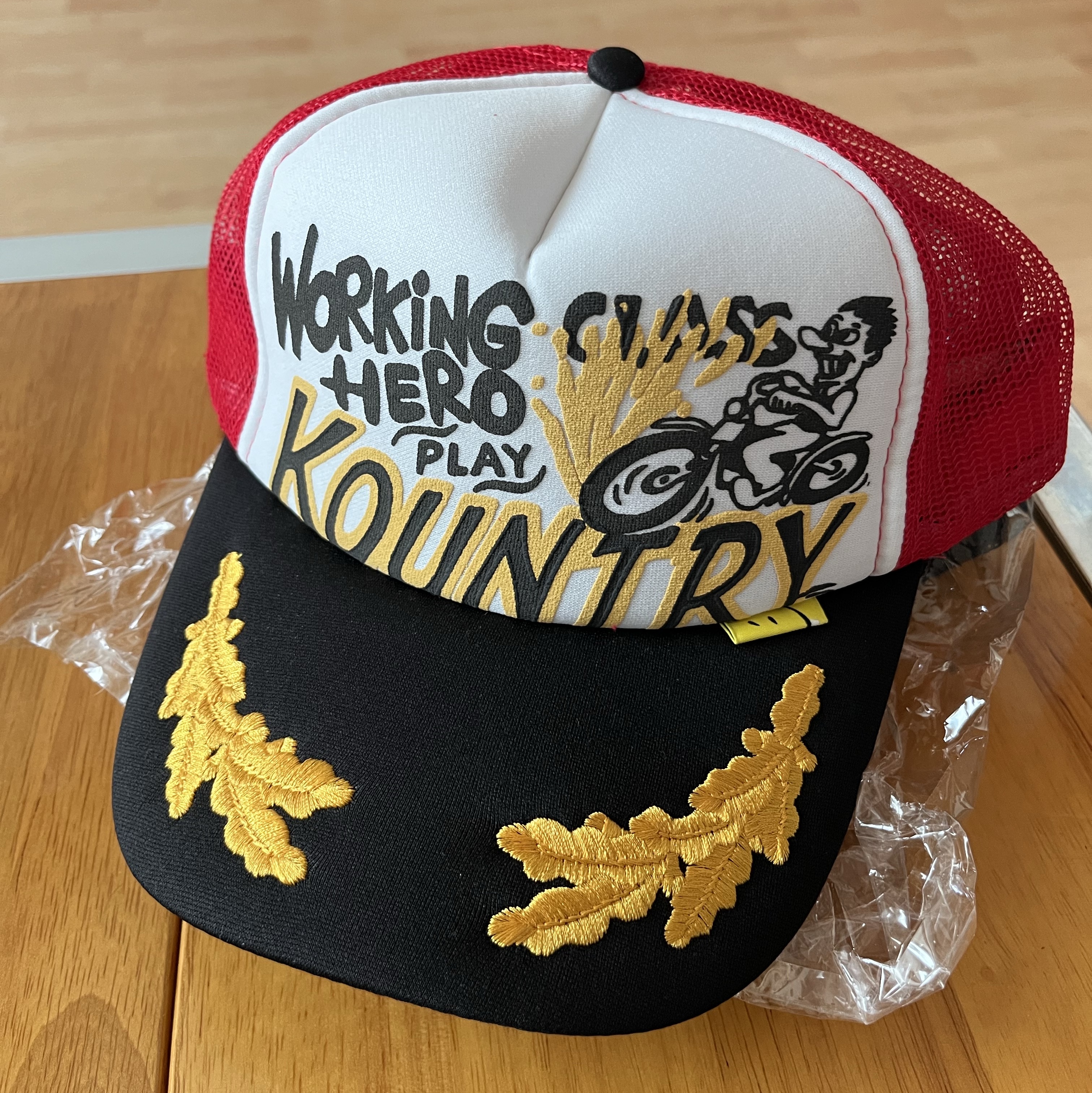 Kapital Country Racer Truck Cap White Red 착용 스타일 - 1