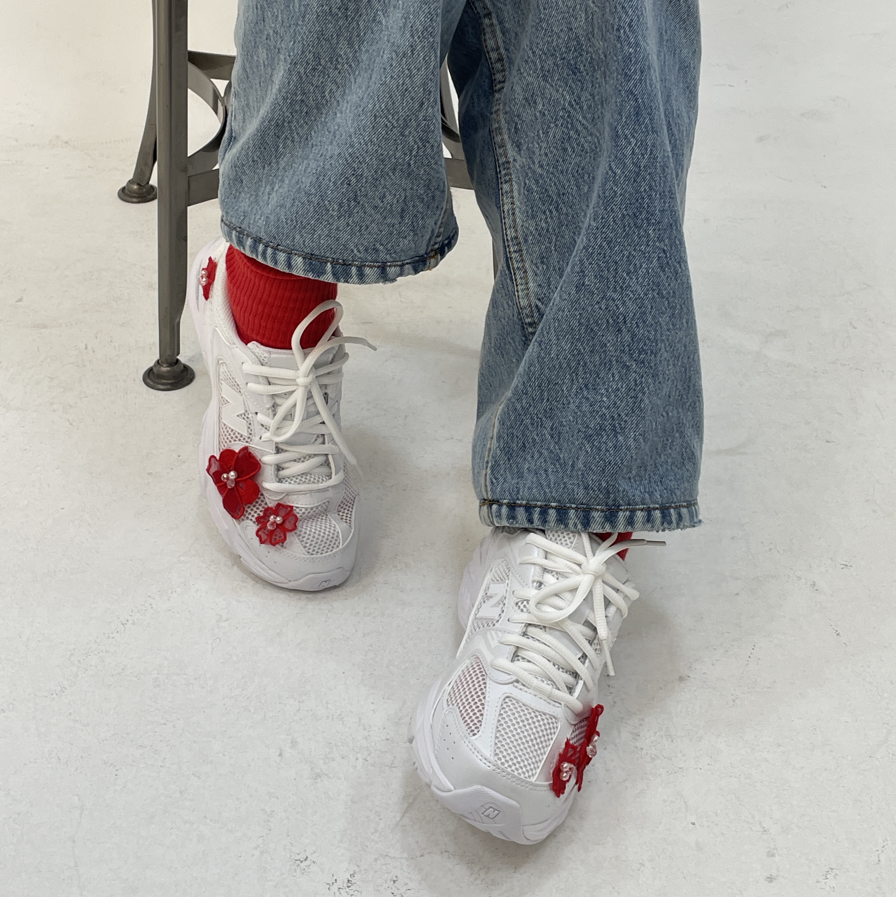 New Balance 530 White 착용 스타일 - 2