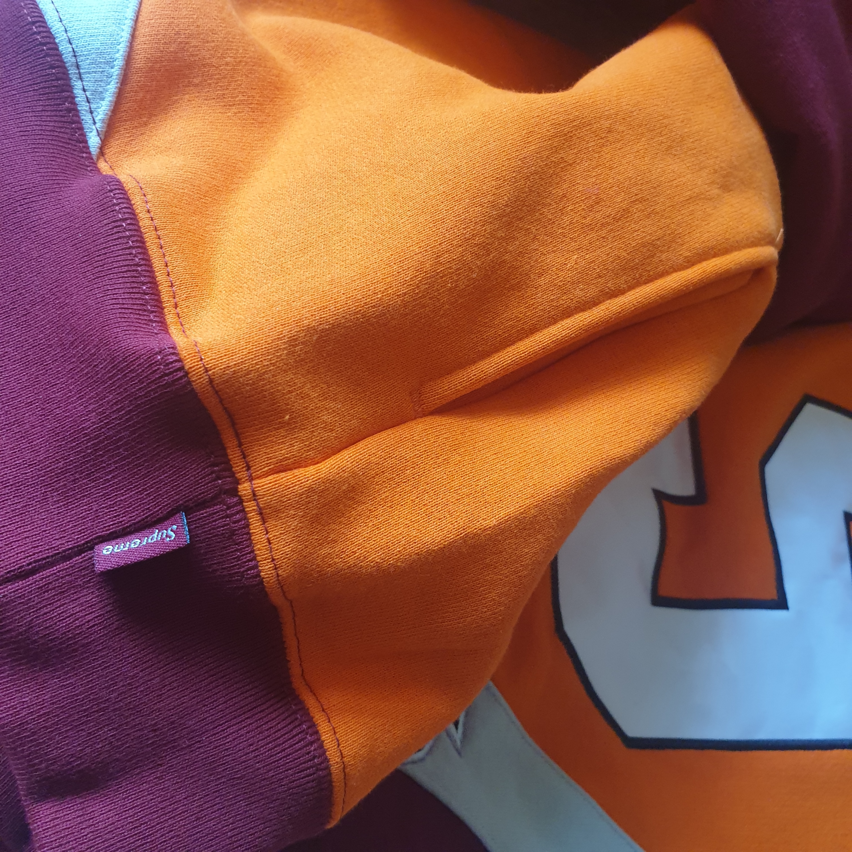 Supreme Equipe Half Zip Sweatshirt Dark Orange - 24SS 착용 스타일 - 4