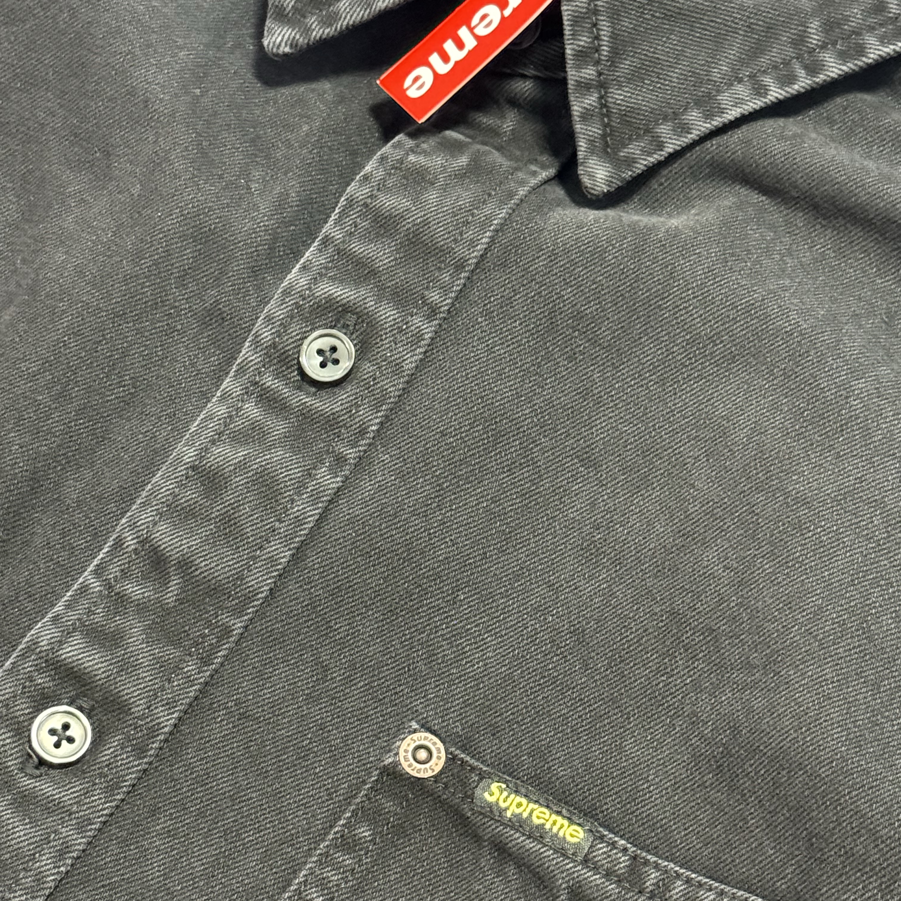 Supreme Loose Fit S/S Denim Painter Shirt Black - 24SS 착용 스타일 - 2