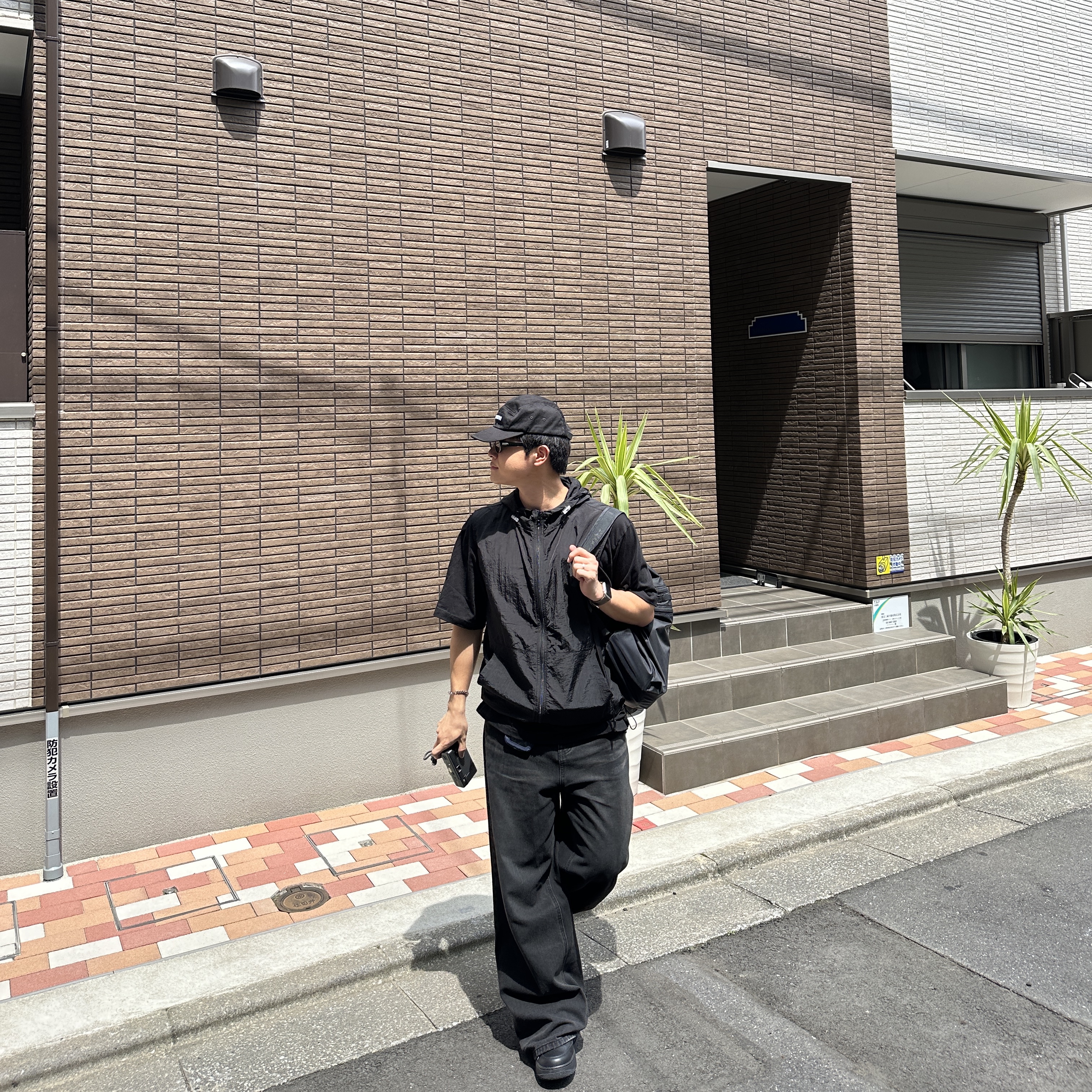 Supreme Washed Chino Twill Camp Cap Black 착용 스타일 - 1