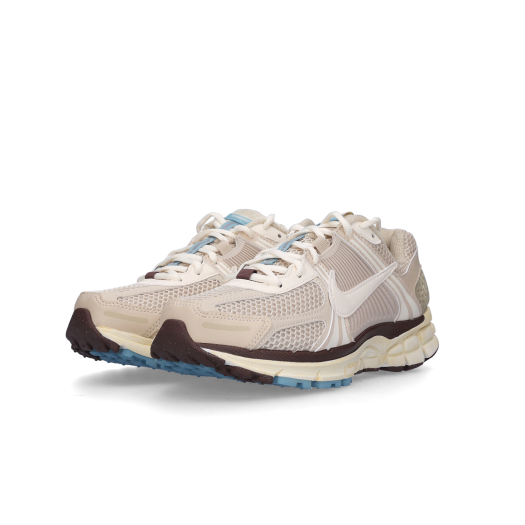 (W) Nike Zoom Vomero 5 Oatmeal