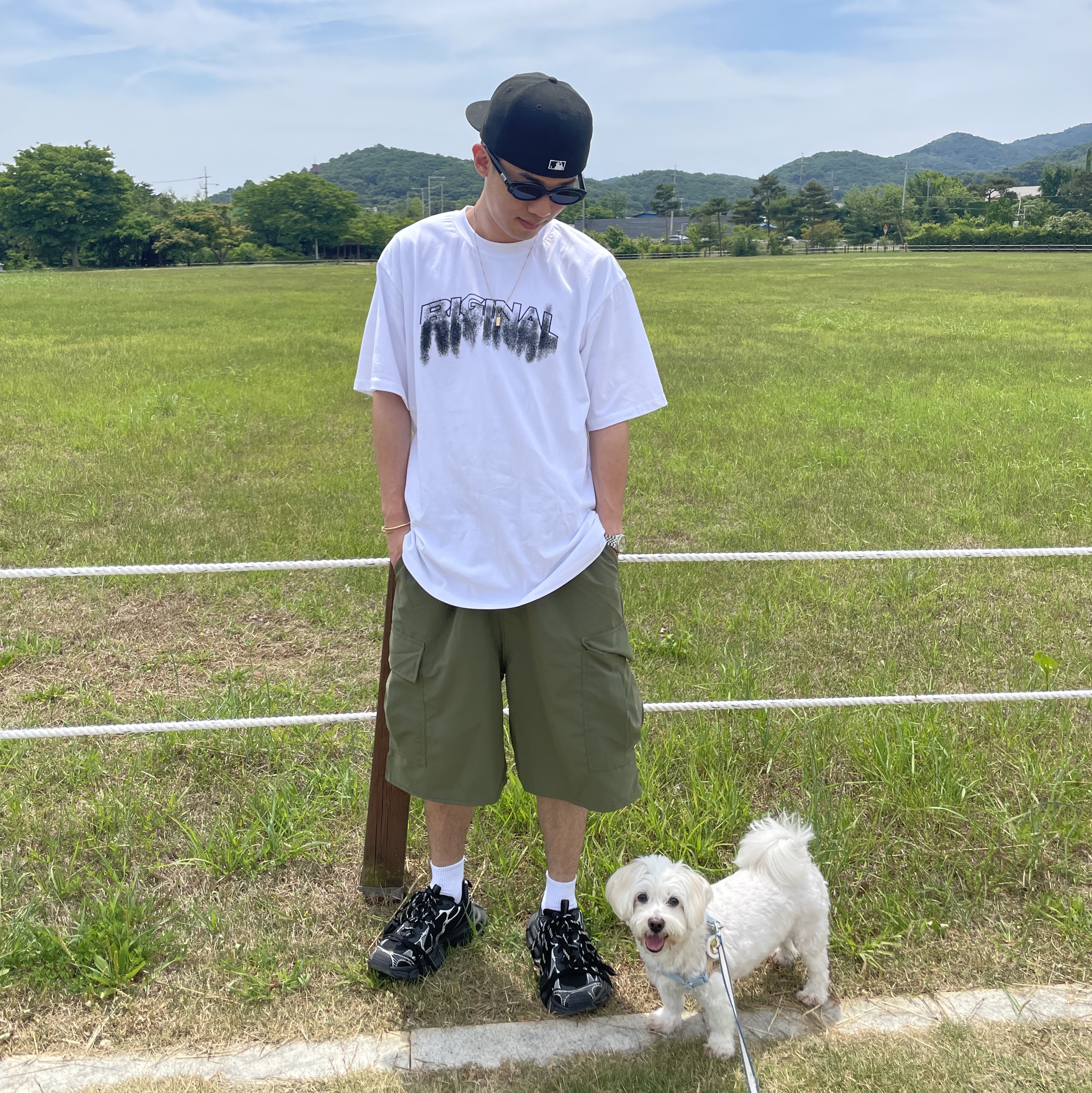 Balenciaga 3XL Sneakers Black White 착용 스타일