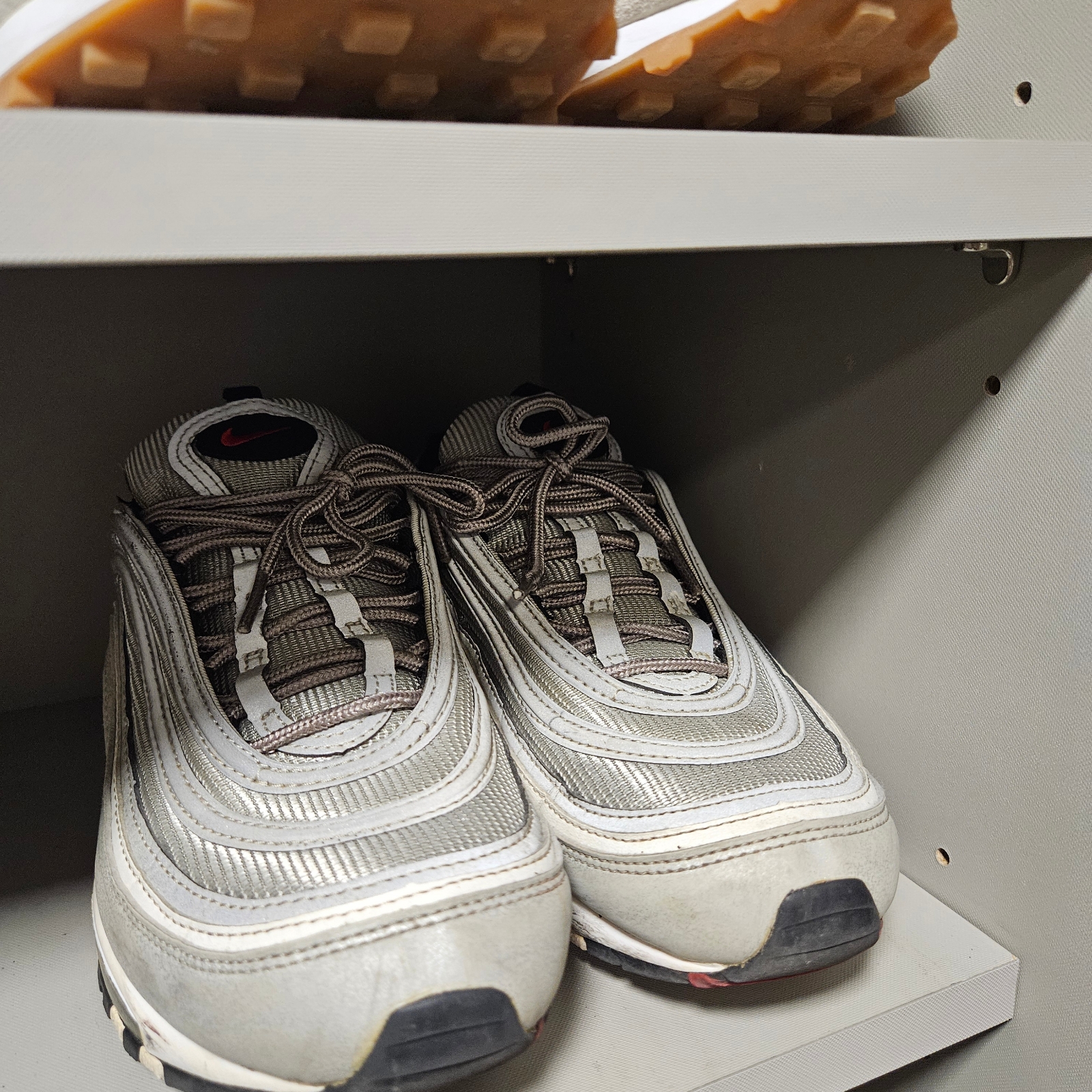 Nike Air Max 97 OG Silver Bullet 2022 착용 스타일