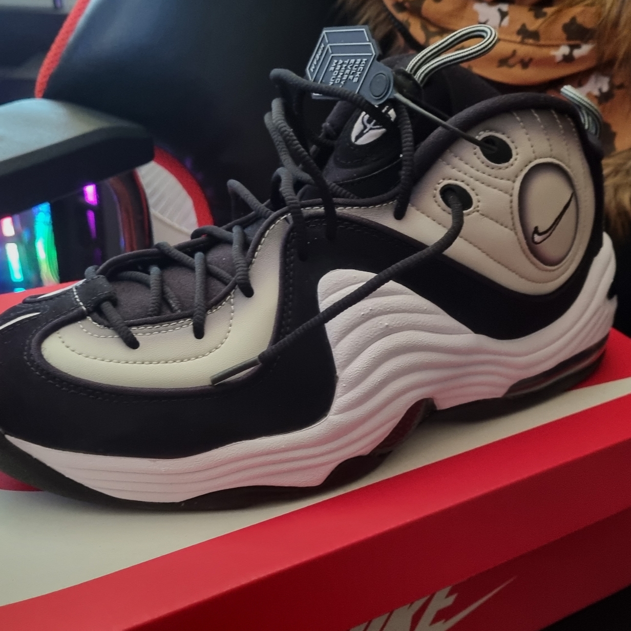 Nike Air Penny II Panda 착용 스타일 - 1