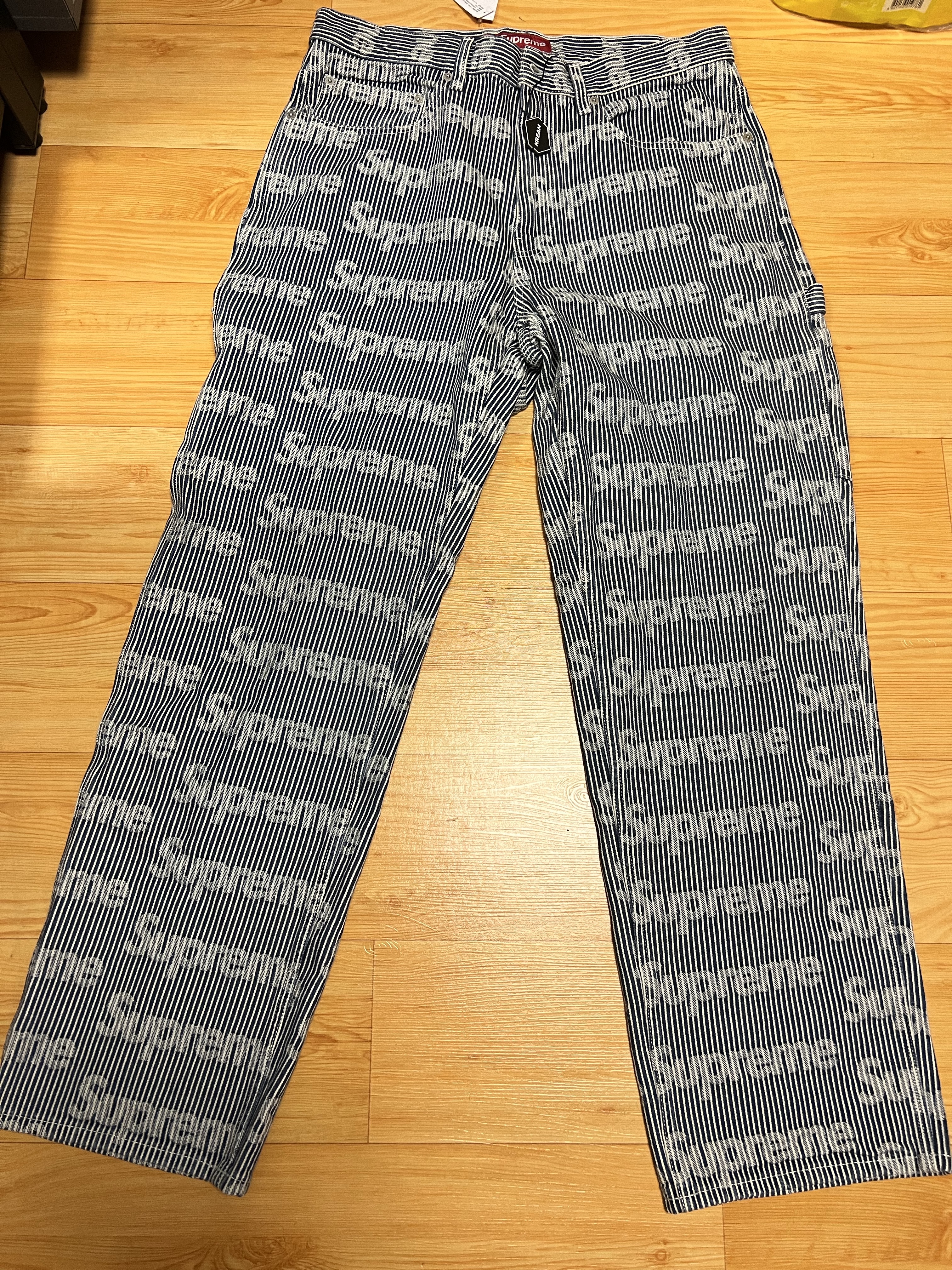Supreme Denim Painter Pants Stripe - 24SS 착용 스타일 - 1