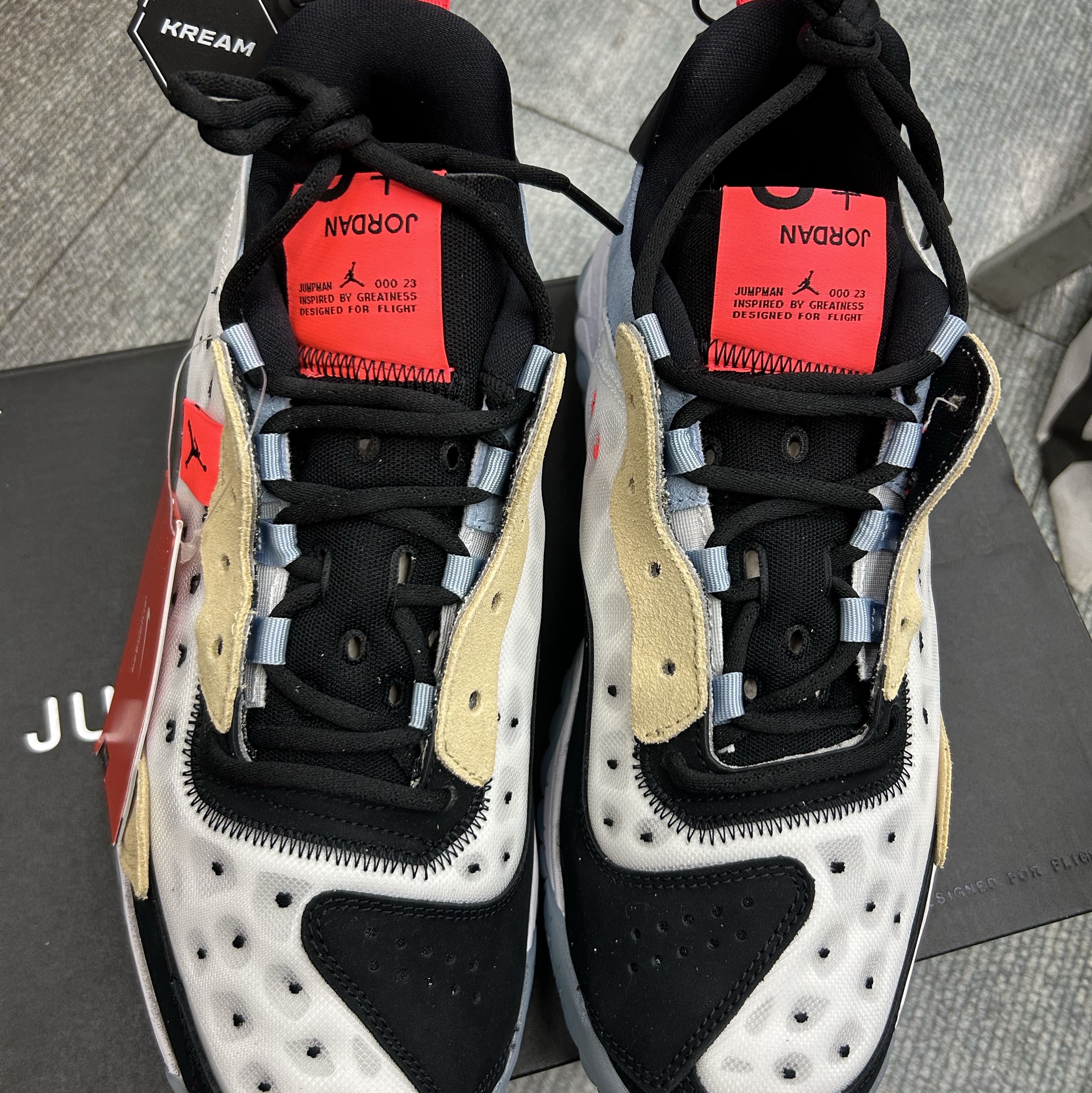 Jordan Delta 2 Thermo White 착용 스타일