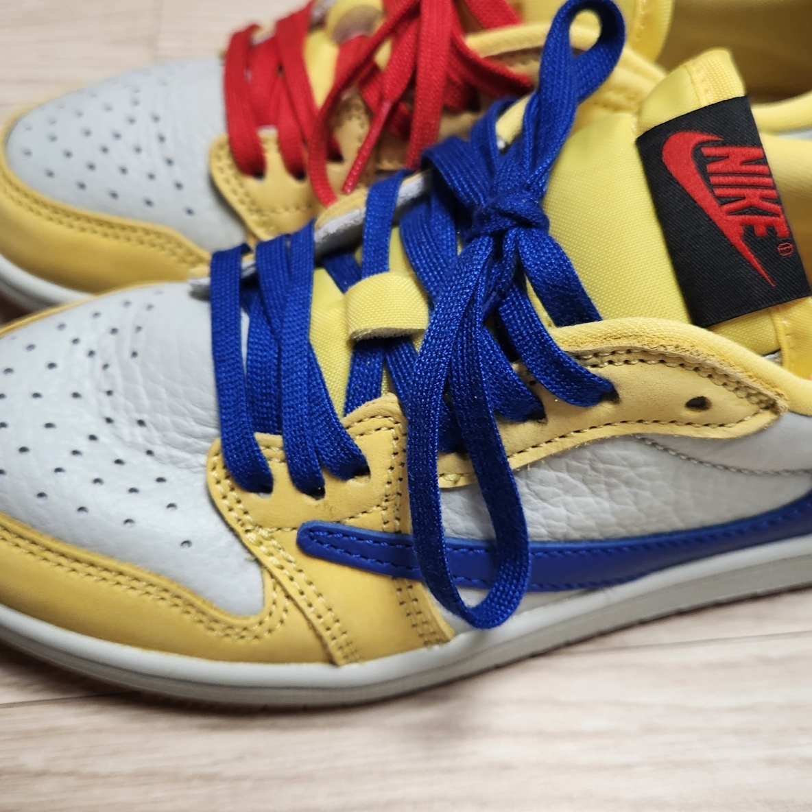 (PS) Jordan 1 x Travis Scott Retro Low OG SP Canary 착용 스타일 - 3