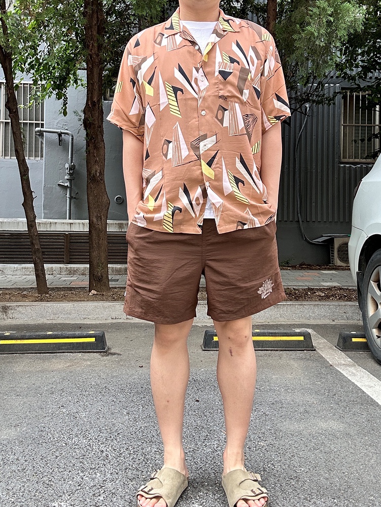 Birkenstock Zurich Suede Leather Taupe - Regular 착용 스타일 - 1