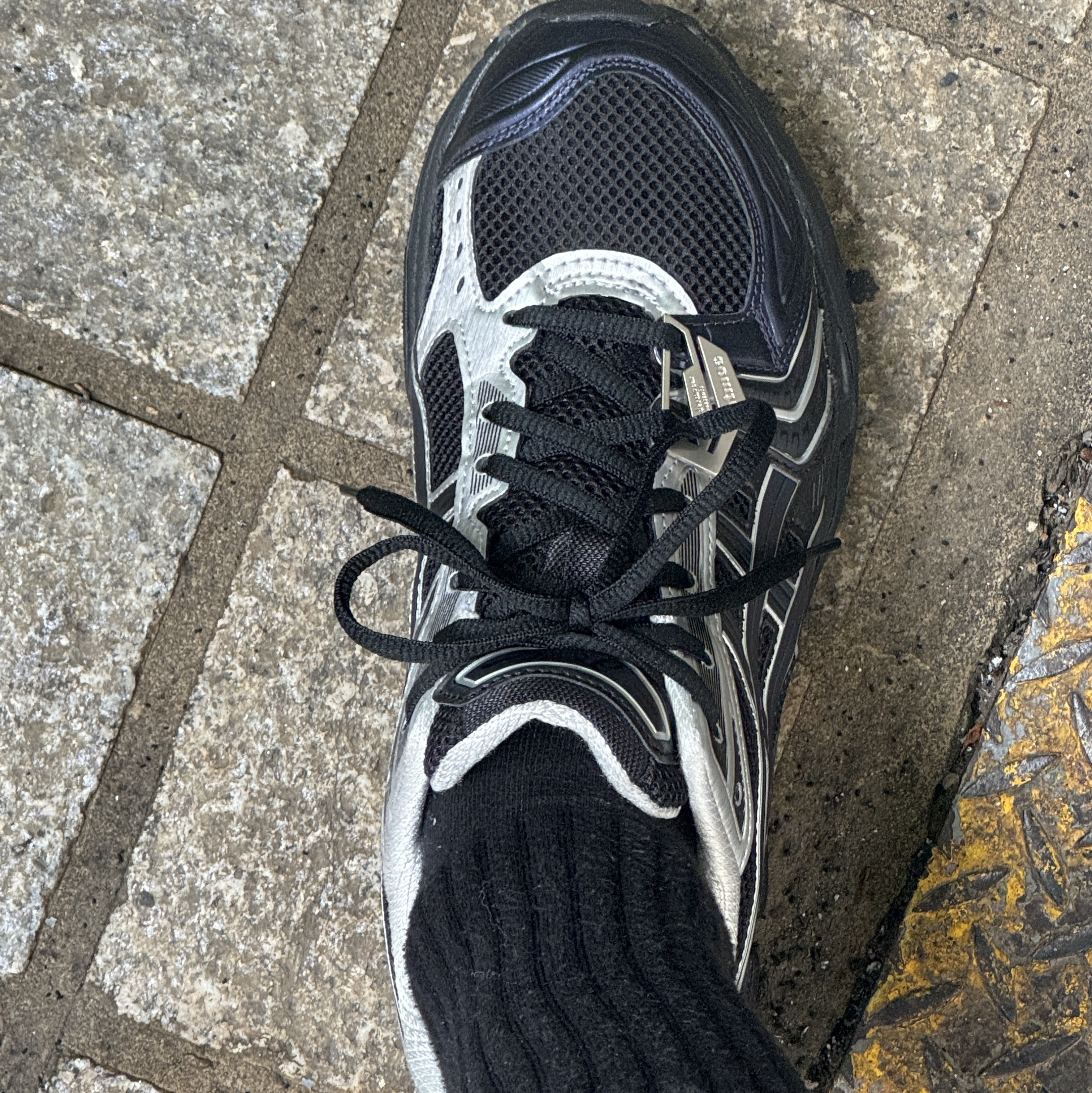Asics x Atmos x Undermycar Gel-Kayano 14 Black Pure Silver 착용 스타일