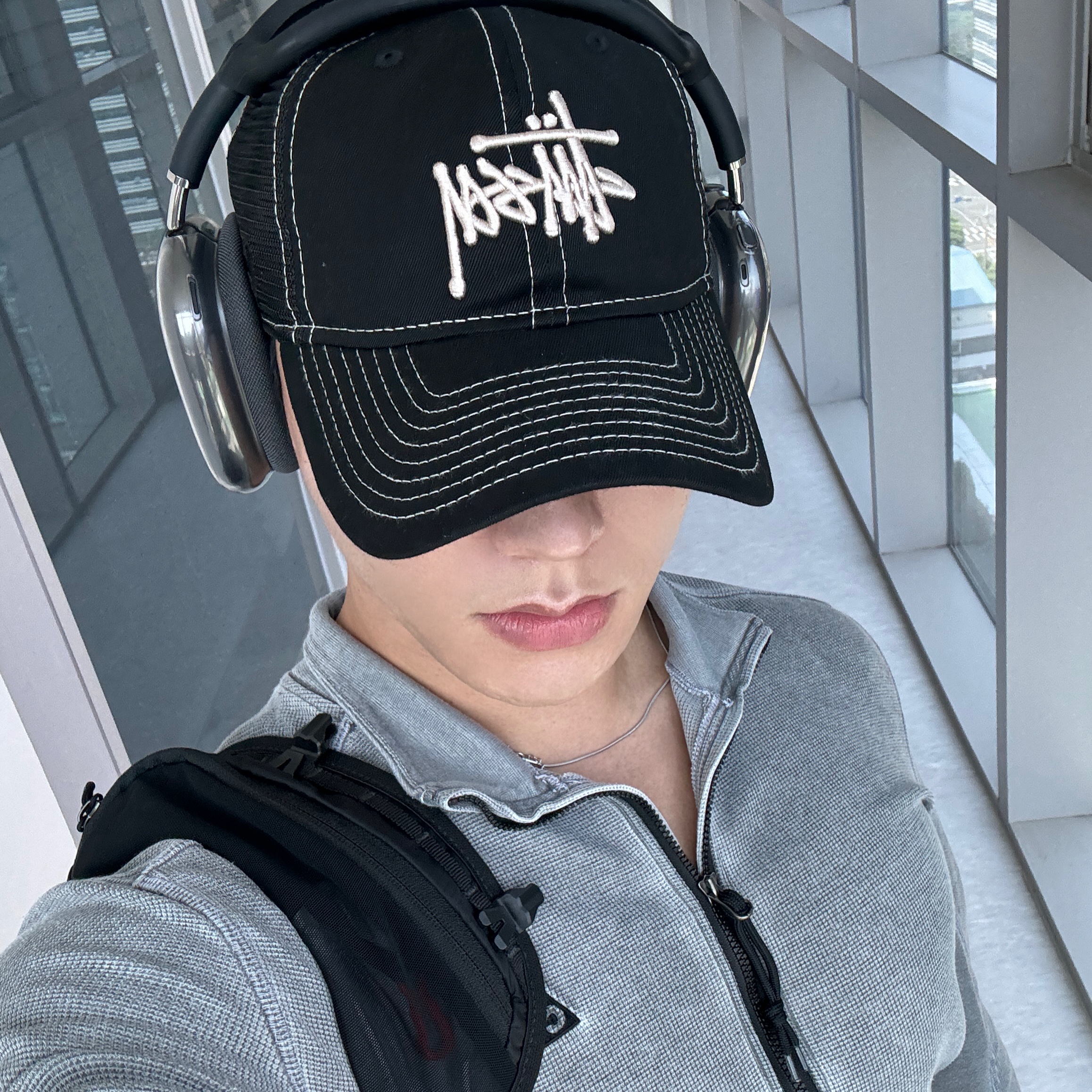 Stussy New Era 9twenty Basic Trucker Black, Nike NRG Dri-Fit ACG ADV Steeple Rock Half Zip Base Layer Black - Asia 착용 스타일 - 1