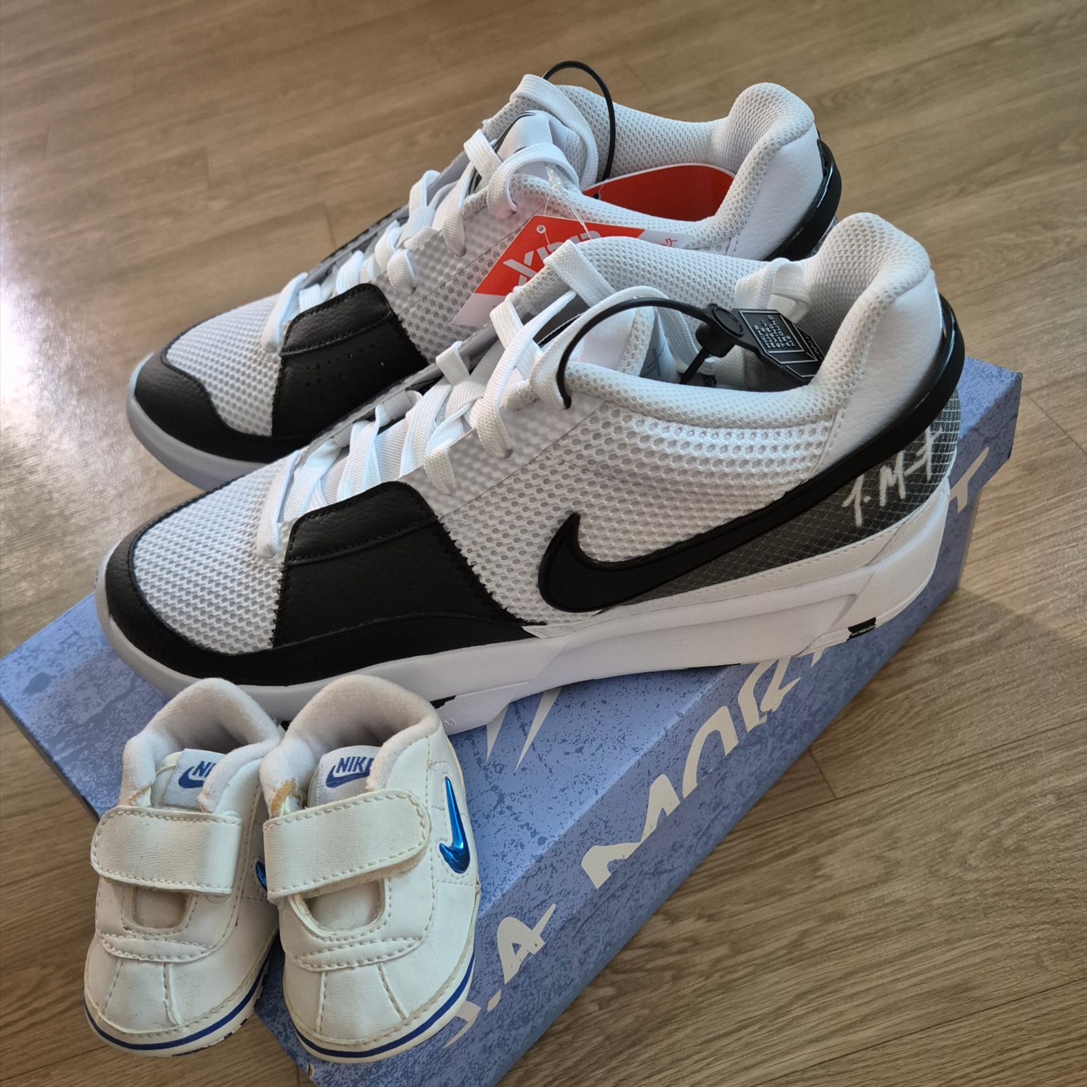 Nike Ja 1 EP White Black 착용 스타일
