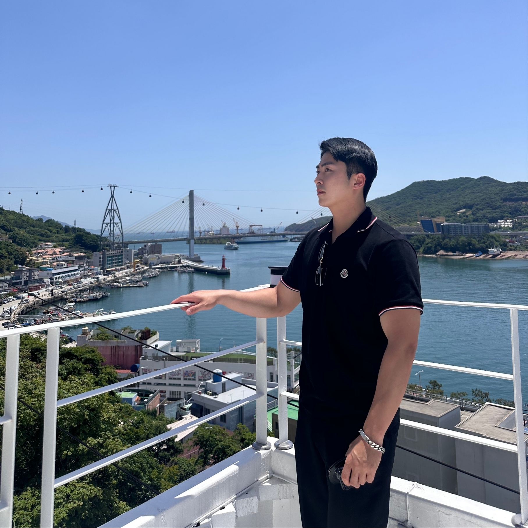 Moncler Logo Polo Shirt Black - 23SS 착용 스타일