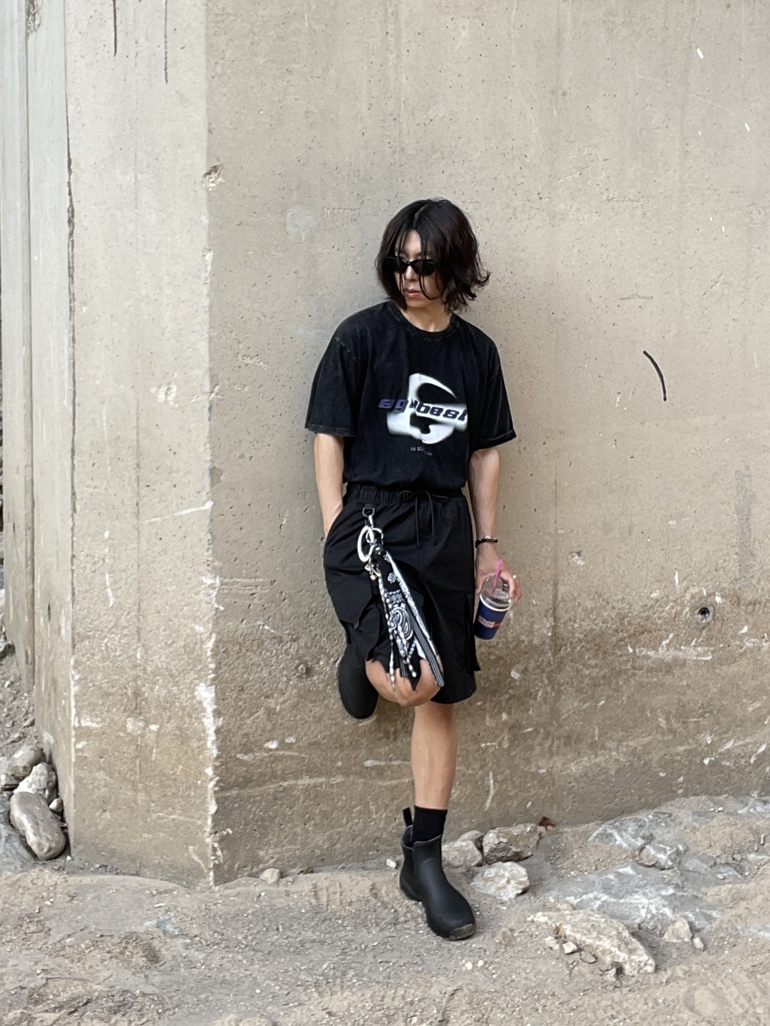 Rockfishweatherwear x Goyowear Trail Rainboots Ash Brown, Gentle Monster x Maison Margiela MM007 Black Black 착용 스타일 - 6