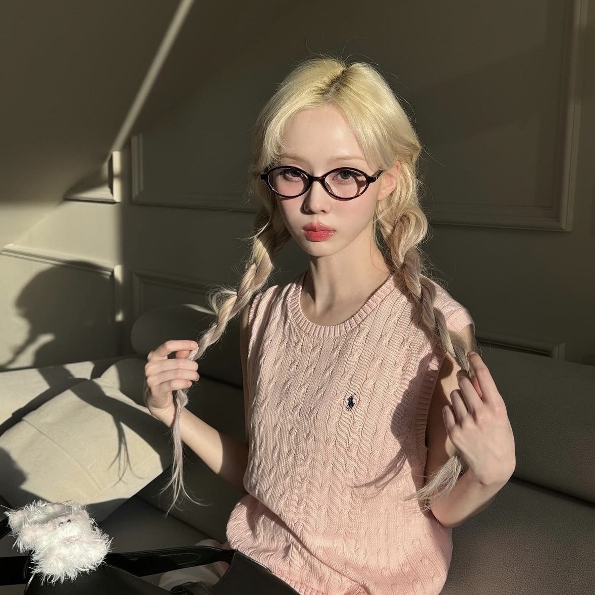 (W) Miu Miu Regard Sunglasses Blue Lenses Honey Tortoiseshell Acetate Standard fit 착용 스타일 - 6