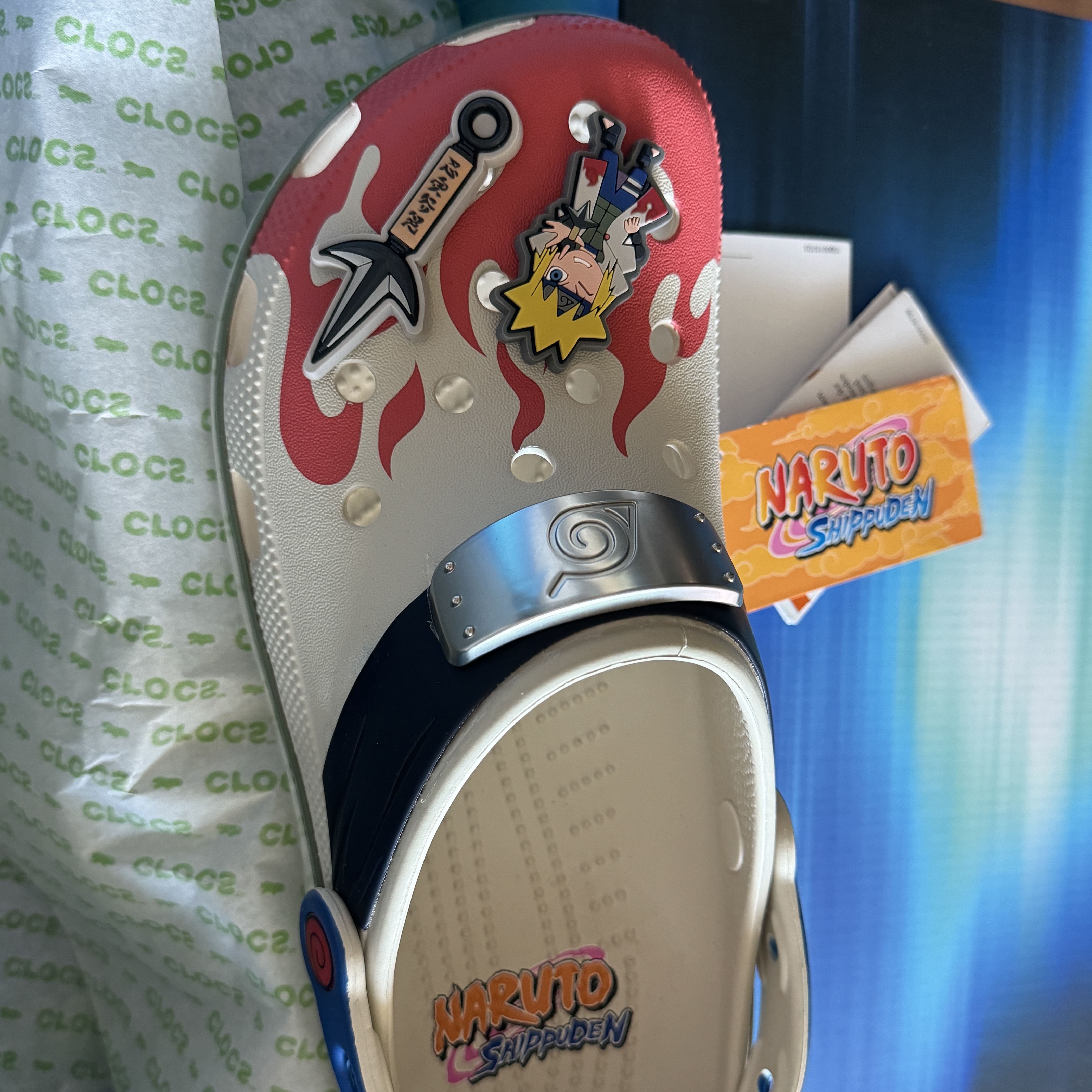 Crocs x Naruto Minato Classic Clog Stucco 착용 스타일
