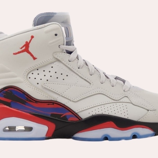 Jordan MVP Neutral Grey University Red 착용 스타일
