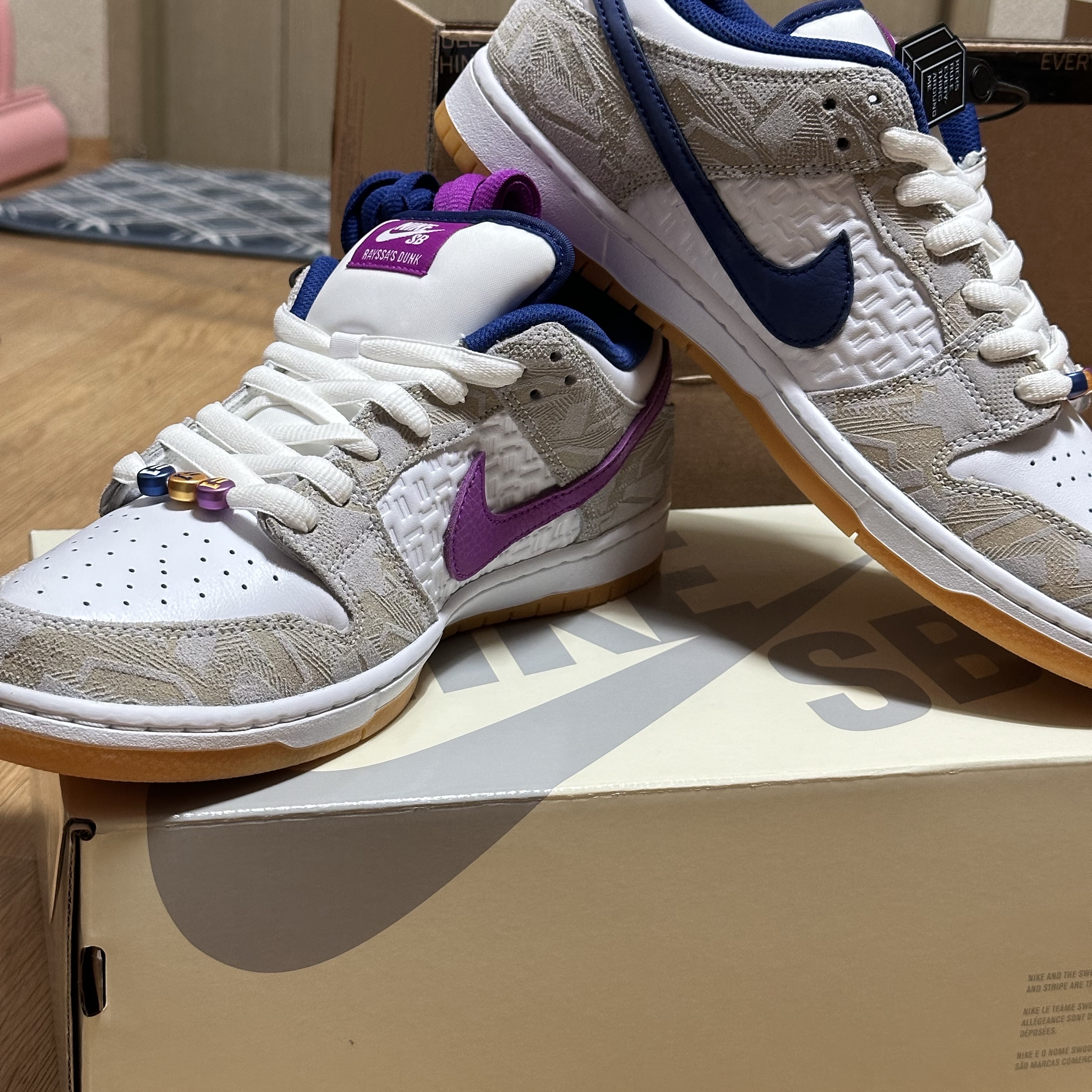 Nike x Rayssa Leal SB Dunk Low PRM Pure Platinum Vivid Purple 착용 스타일