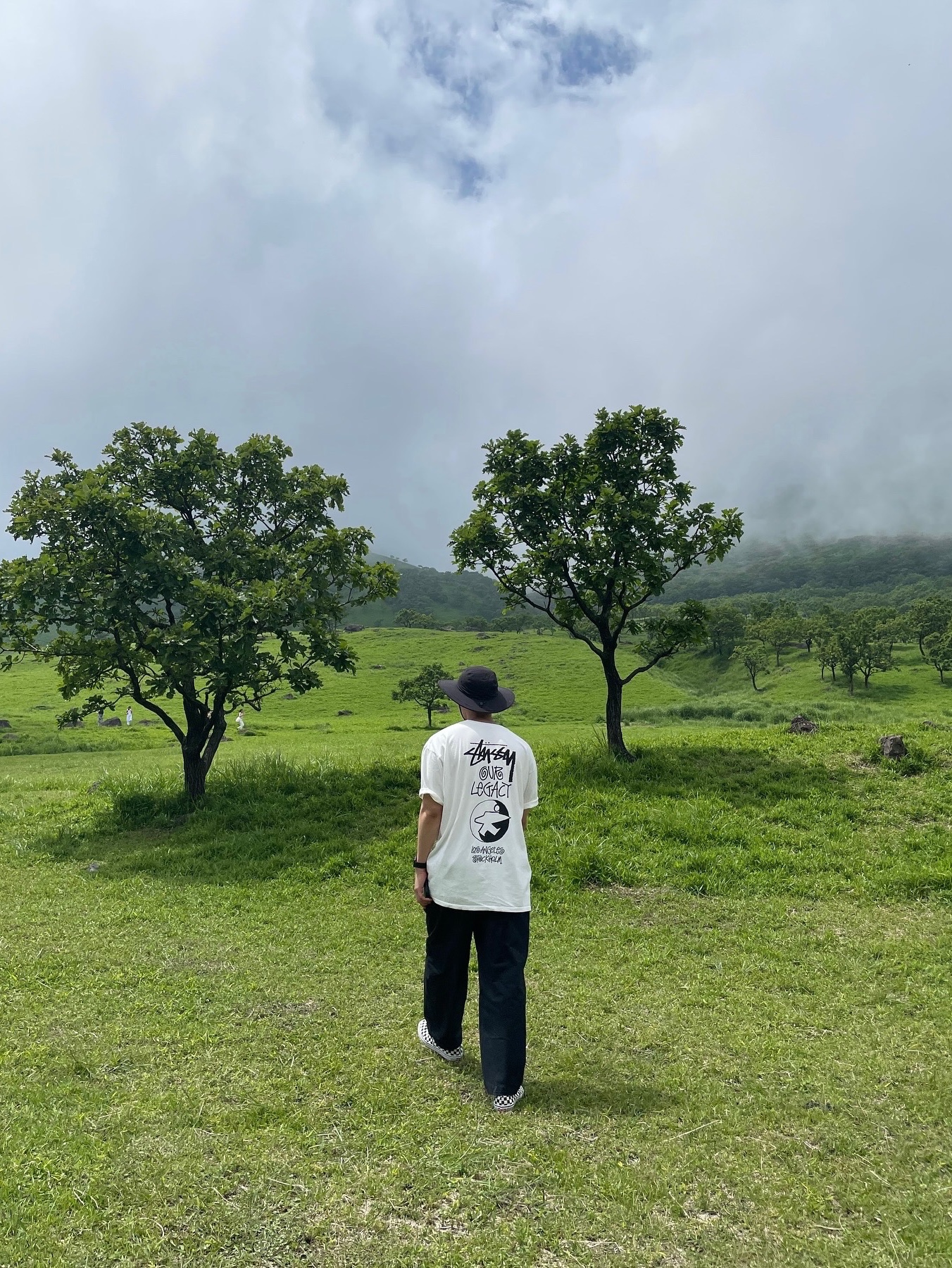 Stussy x Our Legacy Surfman Pigment Dyed T-Shirt Natural 착용 스타일