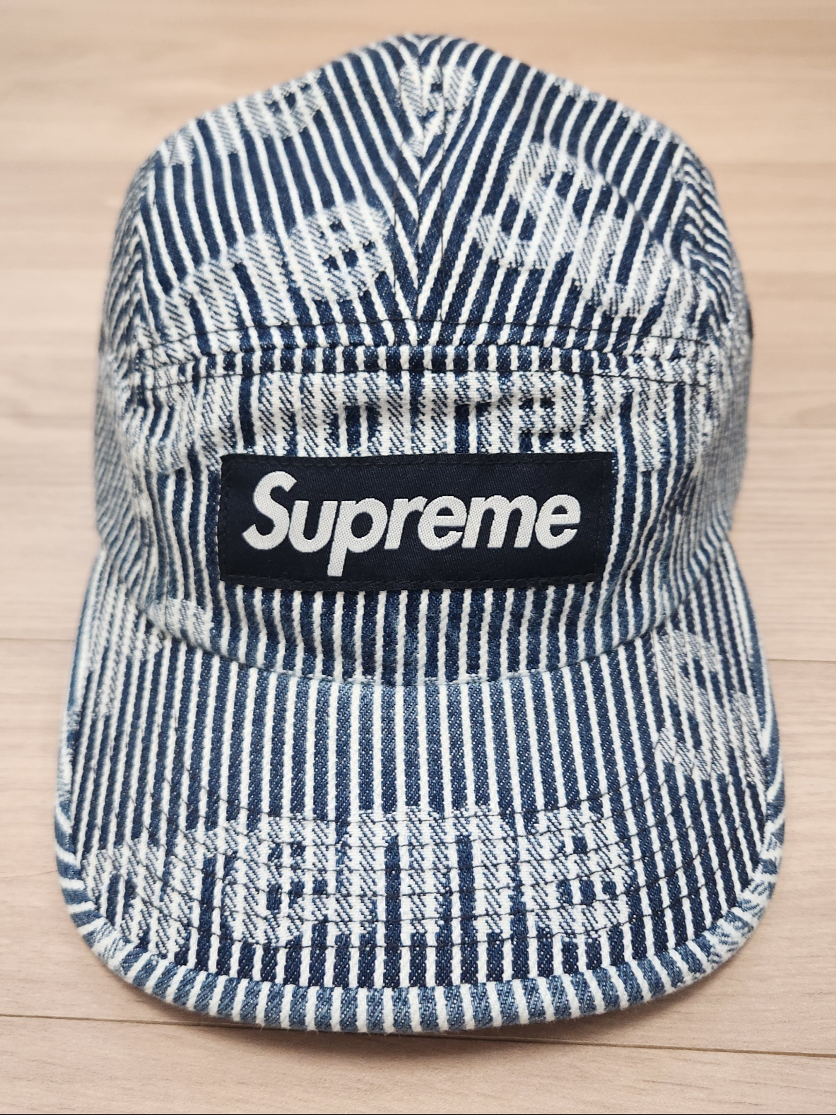 Supreme Denim Camp Cap Stripe - 24SS, Supreme Denim Chore Trucker Jacket Stripe - 24SS 착용 스타일 - 1