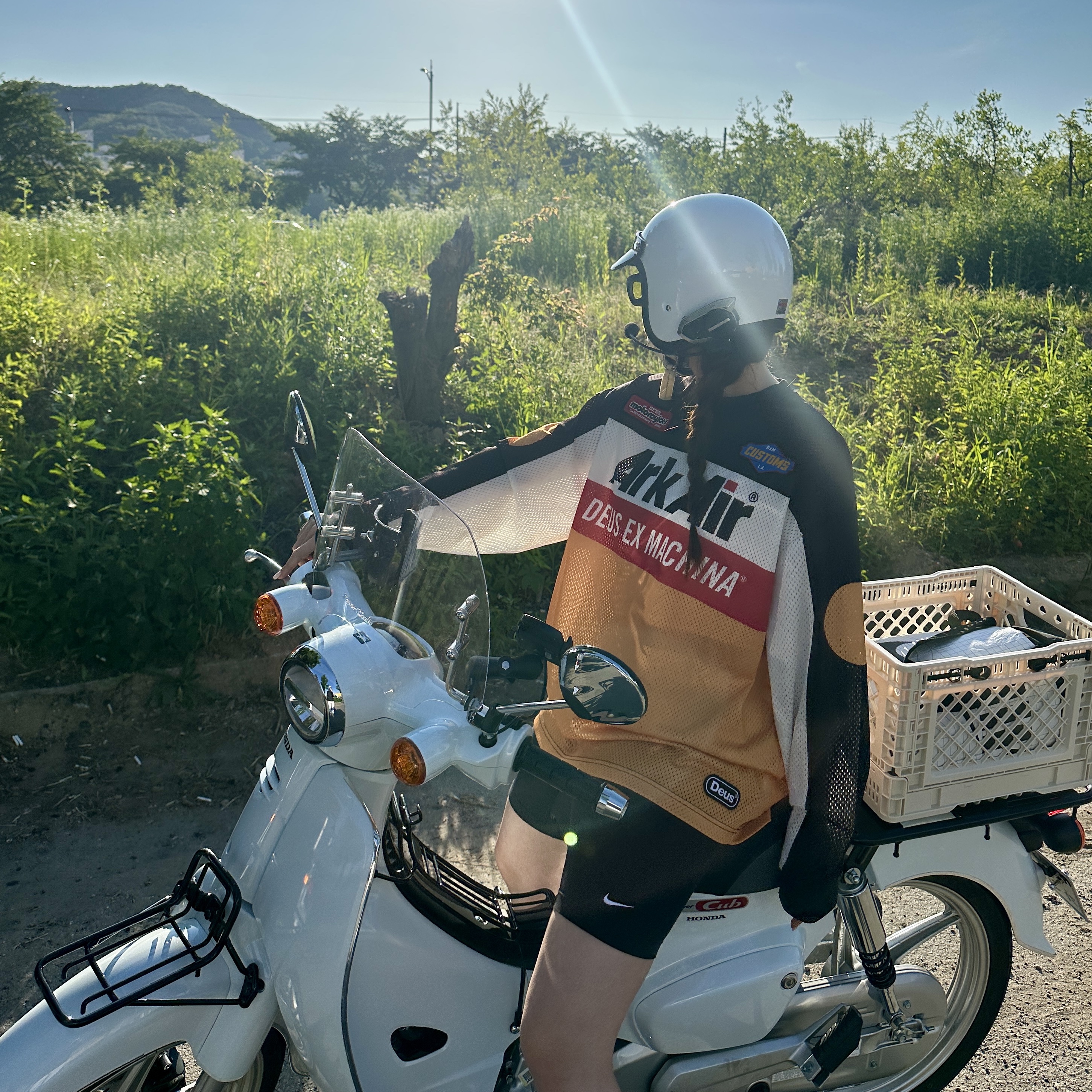 Deus Ex Machina Saber Moto Jersey Black, Salomon XT-6 ADV Black 착용 스타일 - 1