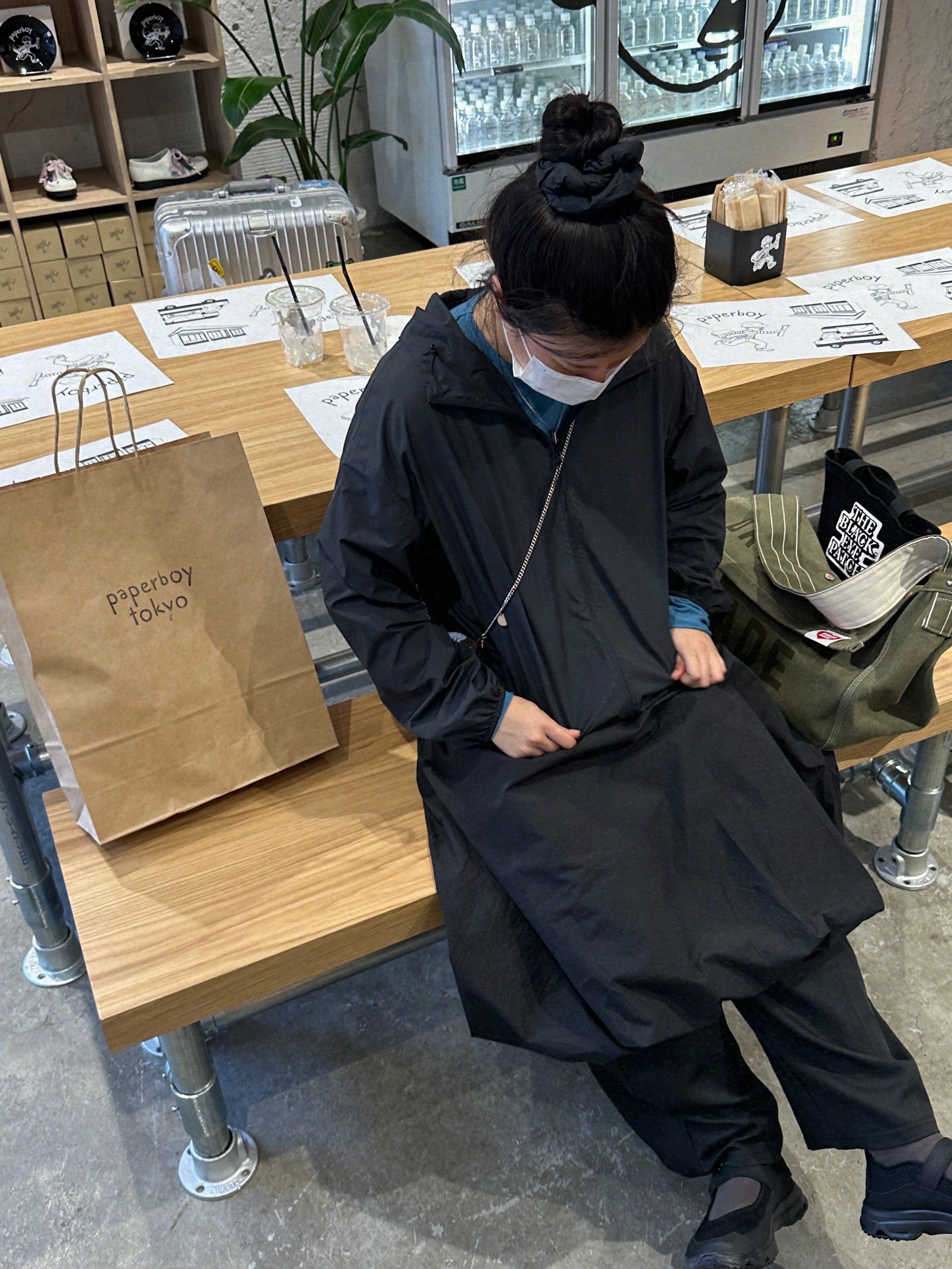 Salomon RX Marie Jeanne Black, Human Made Mail Bag Olive Drab 착용 스타일 - 1