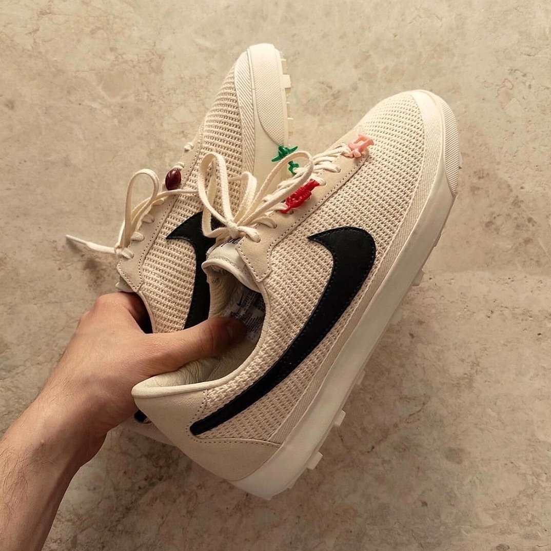 Nike x Bode Astrograbber SP Light Cream and Black 착용 스타일