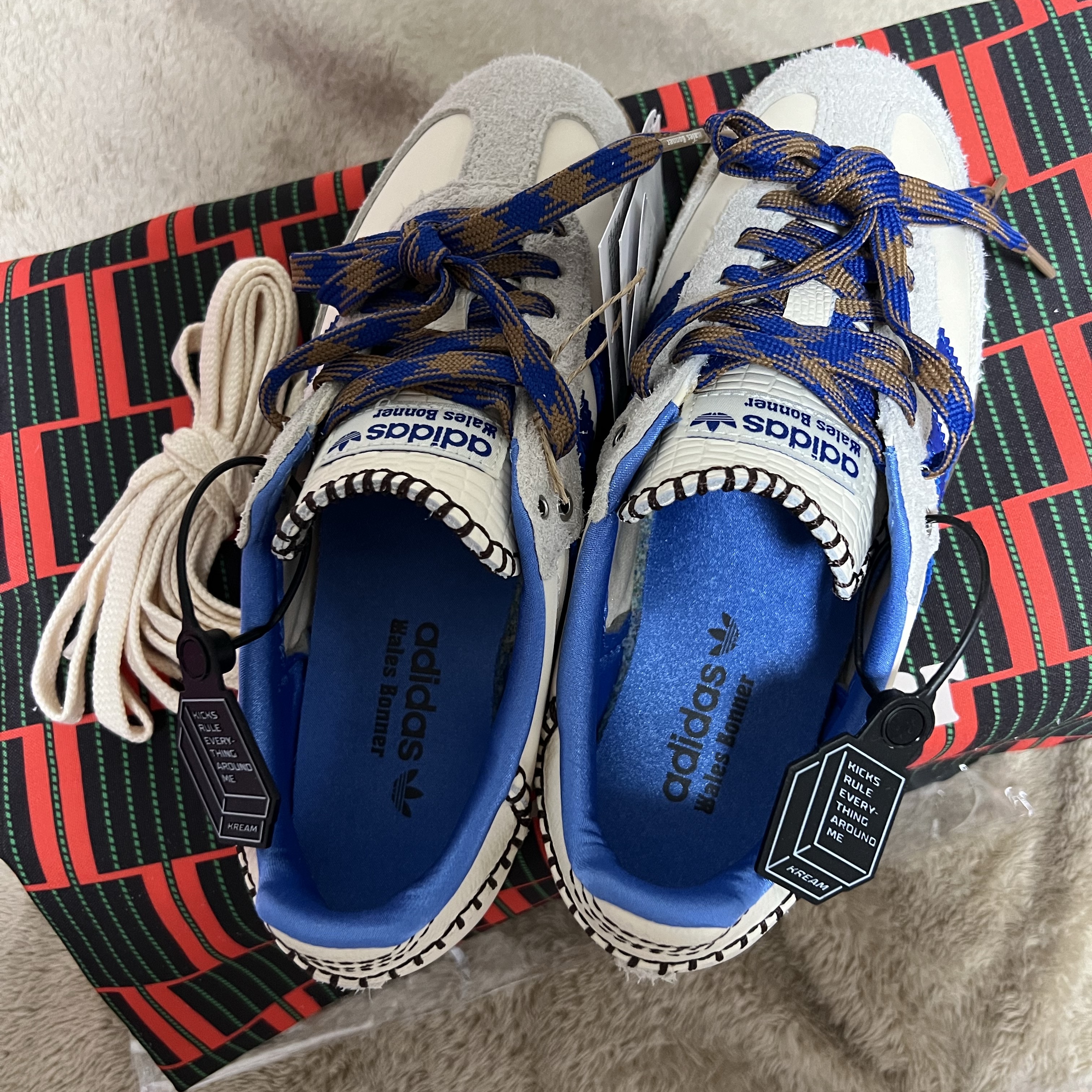 Adidas x Wales Bonner Samba Wonder Clay Royal Blue 착용 스타일