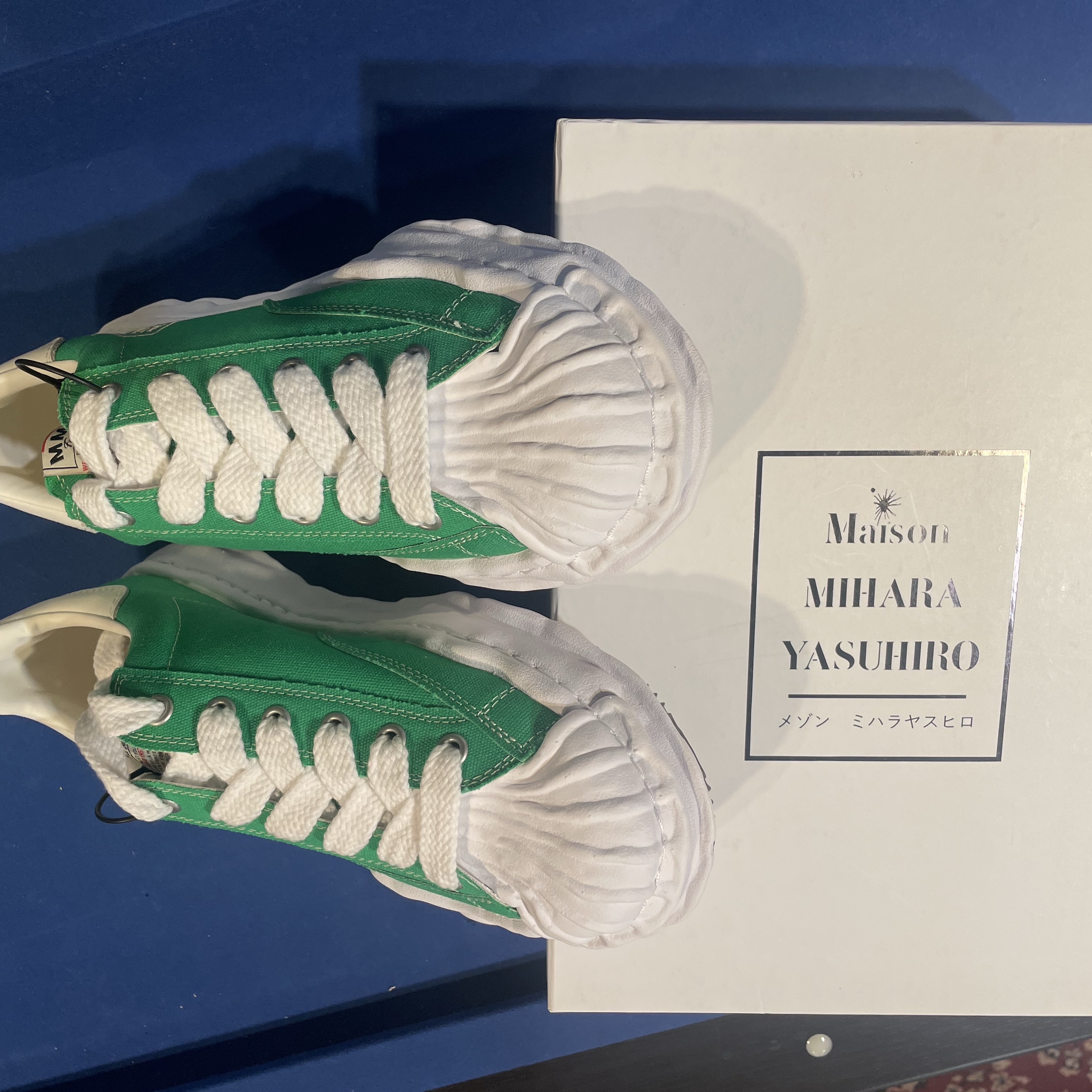 Maison Mihara Yasuhiro Blakey OG Sole Canvas Low-top Sneakers Green 착용 스타일 - 2