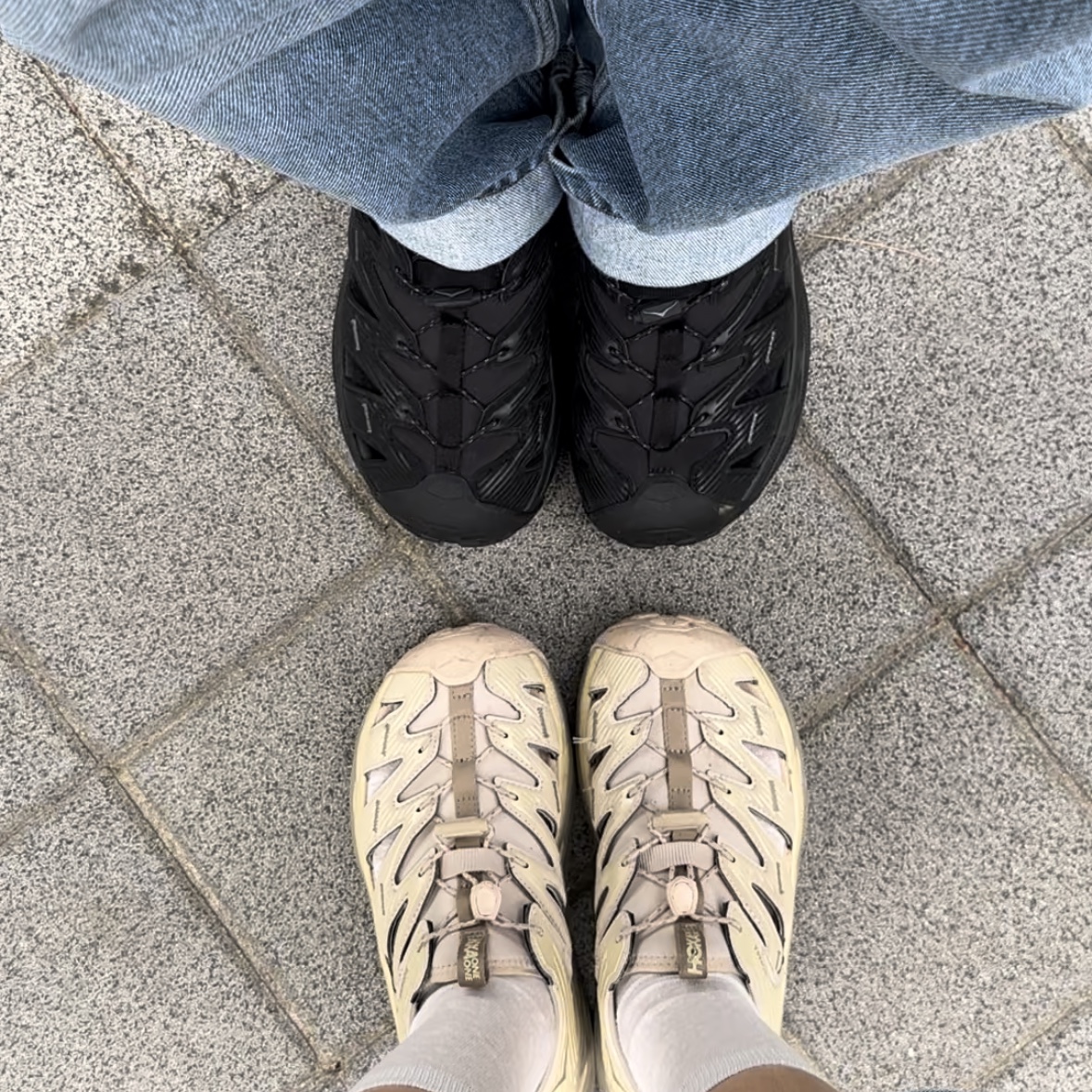 Hoka Hopara Black, Hoka Hopara Shifting Sand Dune 착용 스타일