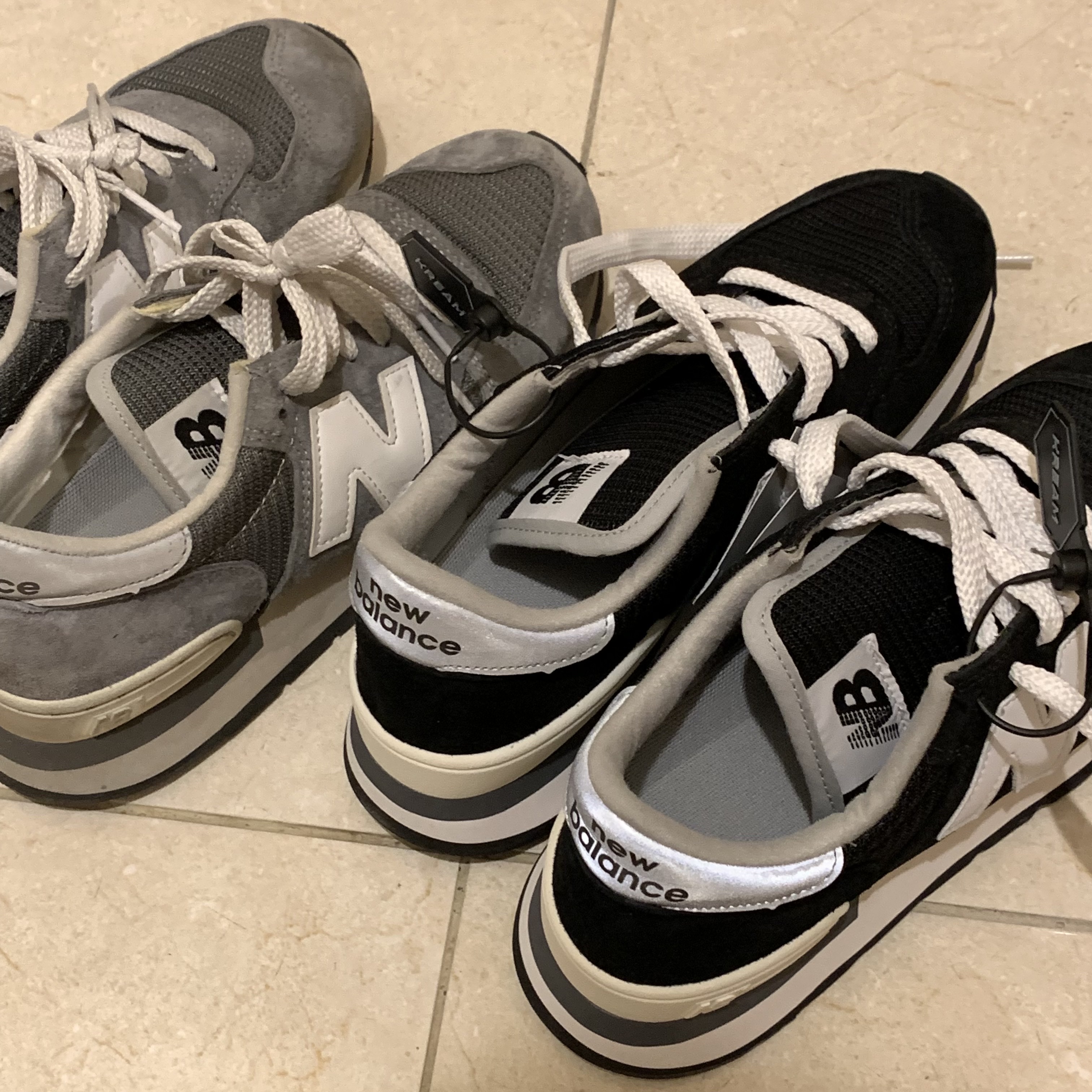 New Balance 990v1 Made in USA Black, New Balance 990v1 Made in USA Grey White 착용 스타일 - 2