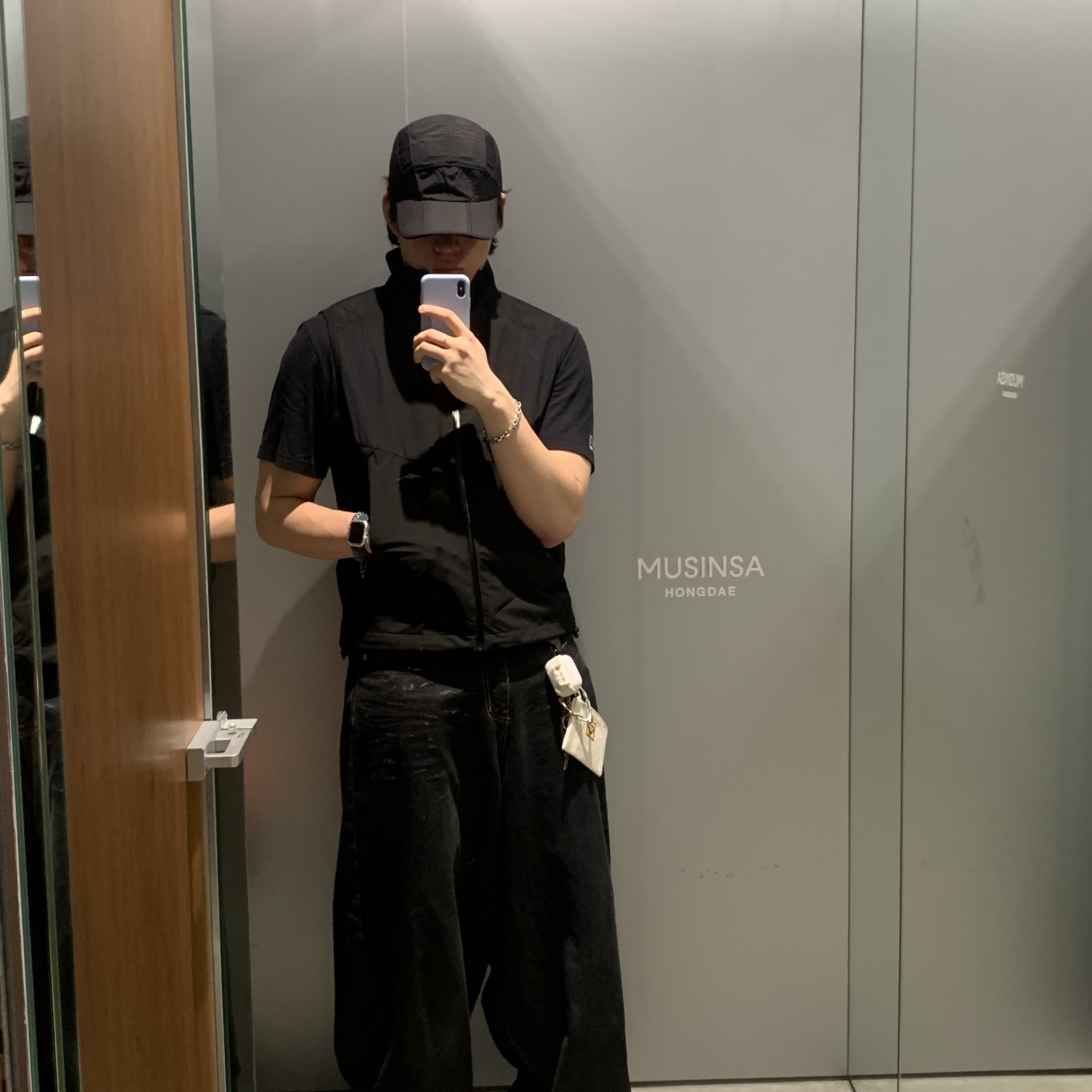 Asics x Kiko Kostadinov Gel-Quantum Zientzia Black Brown, Human Made Worksout 20th Anniversary Jindo Dog Card Case White 착용 스타일 - 2