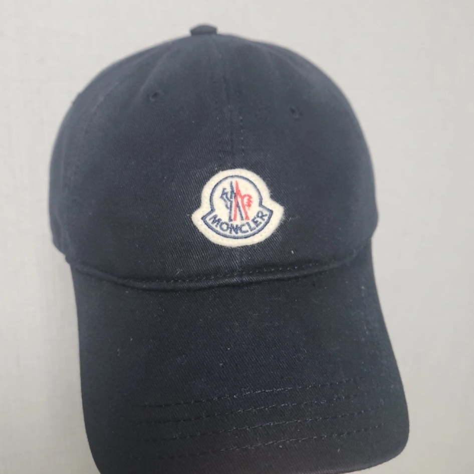 Moncler Logo Baseball Cap Black - 24SS 착용 스타일