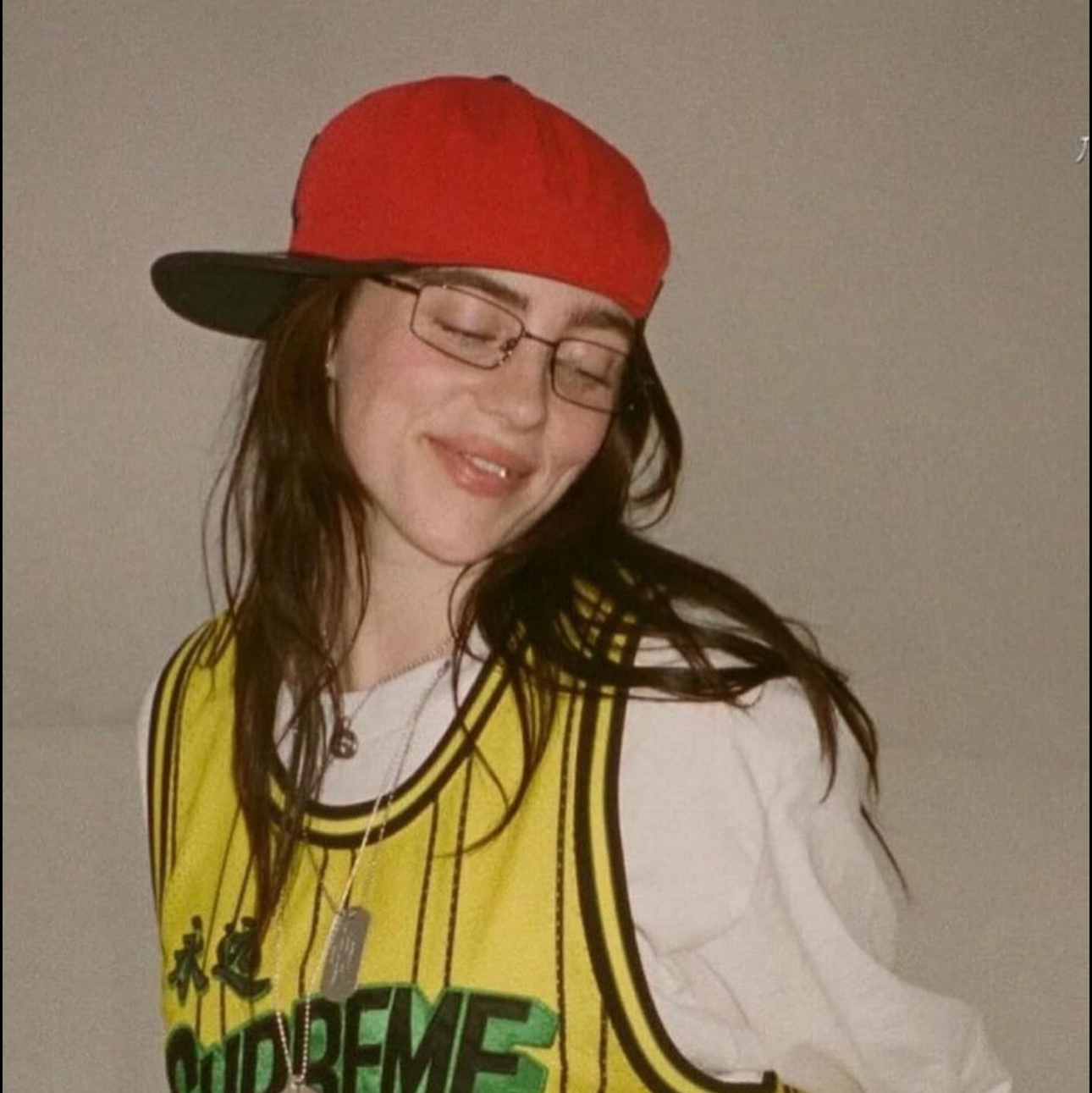 Supreme Star Basketball Jersey Yellow - 24SS, Supreme Star Basketball Jersey White - 24SS 착용 스타일 - 3