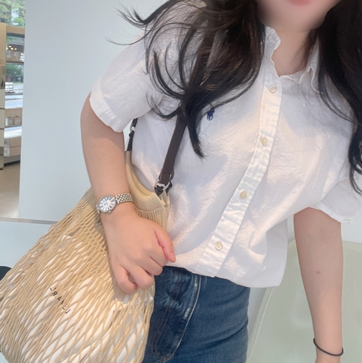 Lemaire Nylon Net Medium Filt Net Shopping Bag Light Beige 착용 스타일 - 1